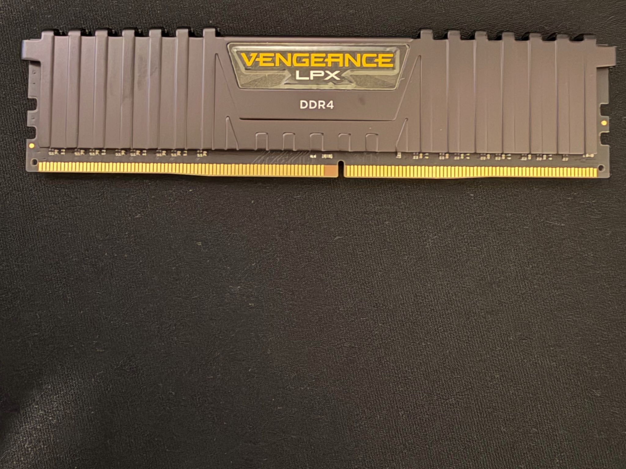 Corsair Vengeance LPX DDR4 32 GB (4x8) 3000 MHz