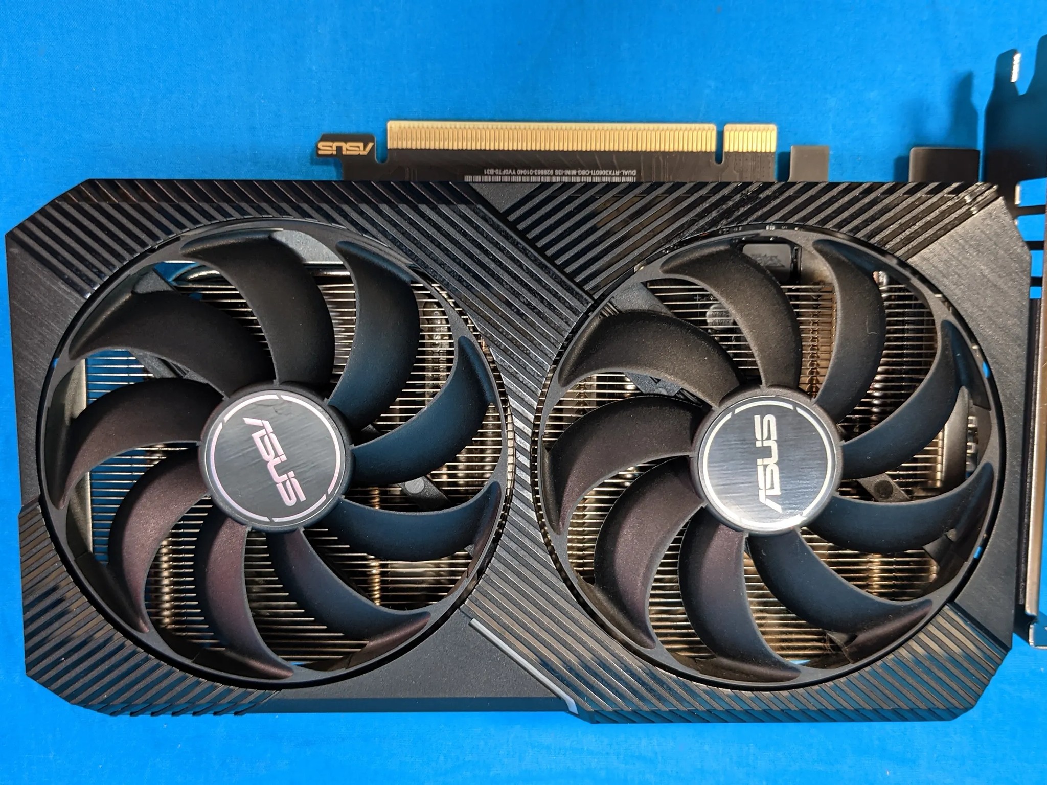ASUS Dual GeForce RTX 3060 Ti OC Mini V2 8GB GDDR6 PCIe 4.0 Desktop GPU DUAL-RTX3060TI-O8G-MINI-V2