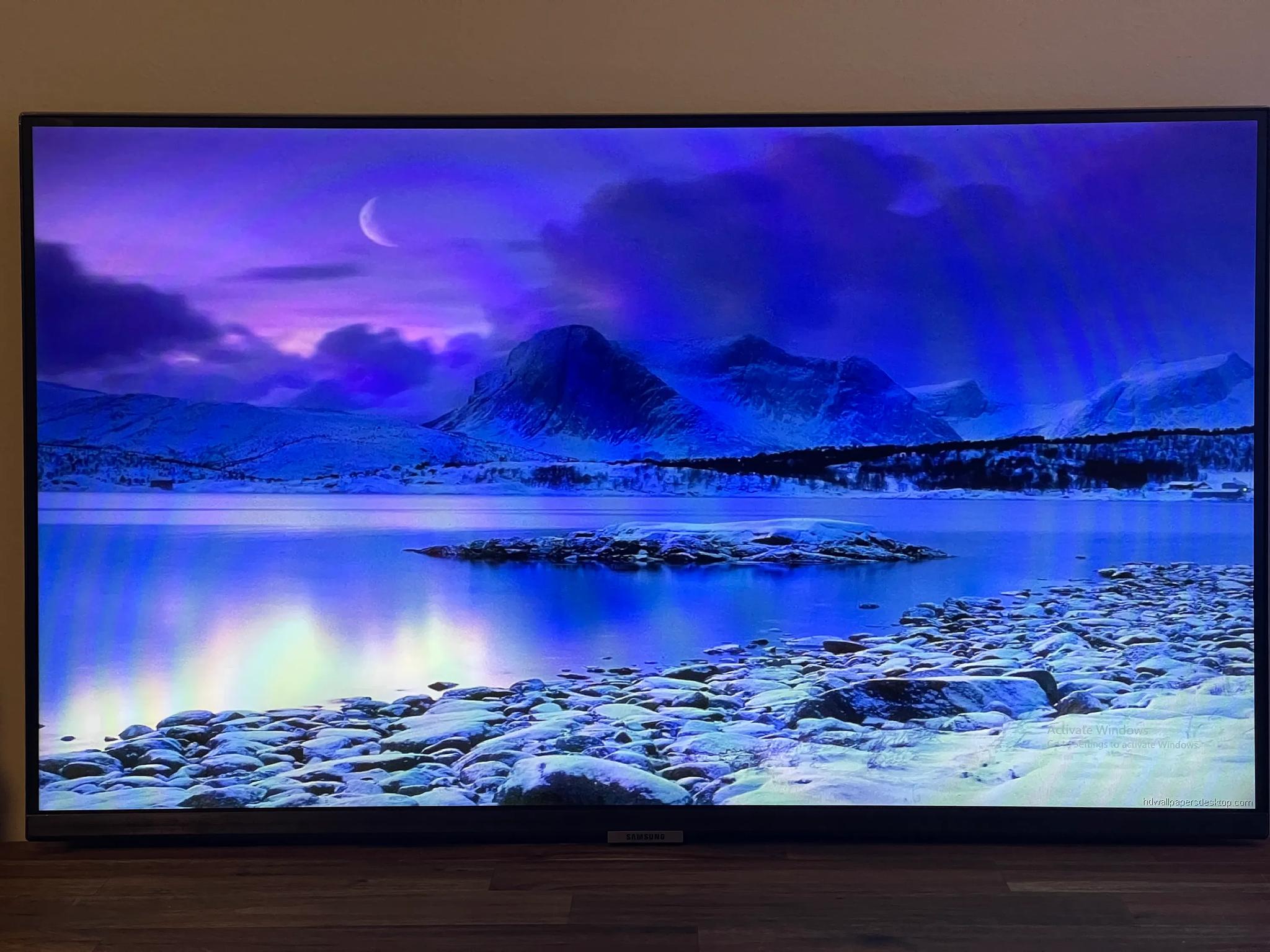 Samsung 32" 1080p 60Hz Smart Monitor w/Streaming TV