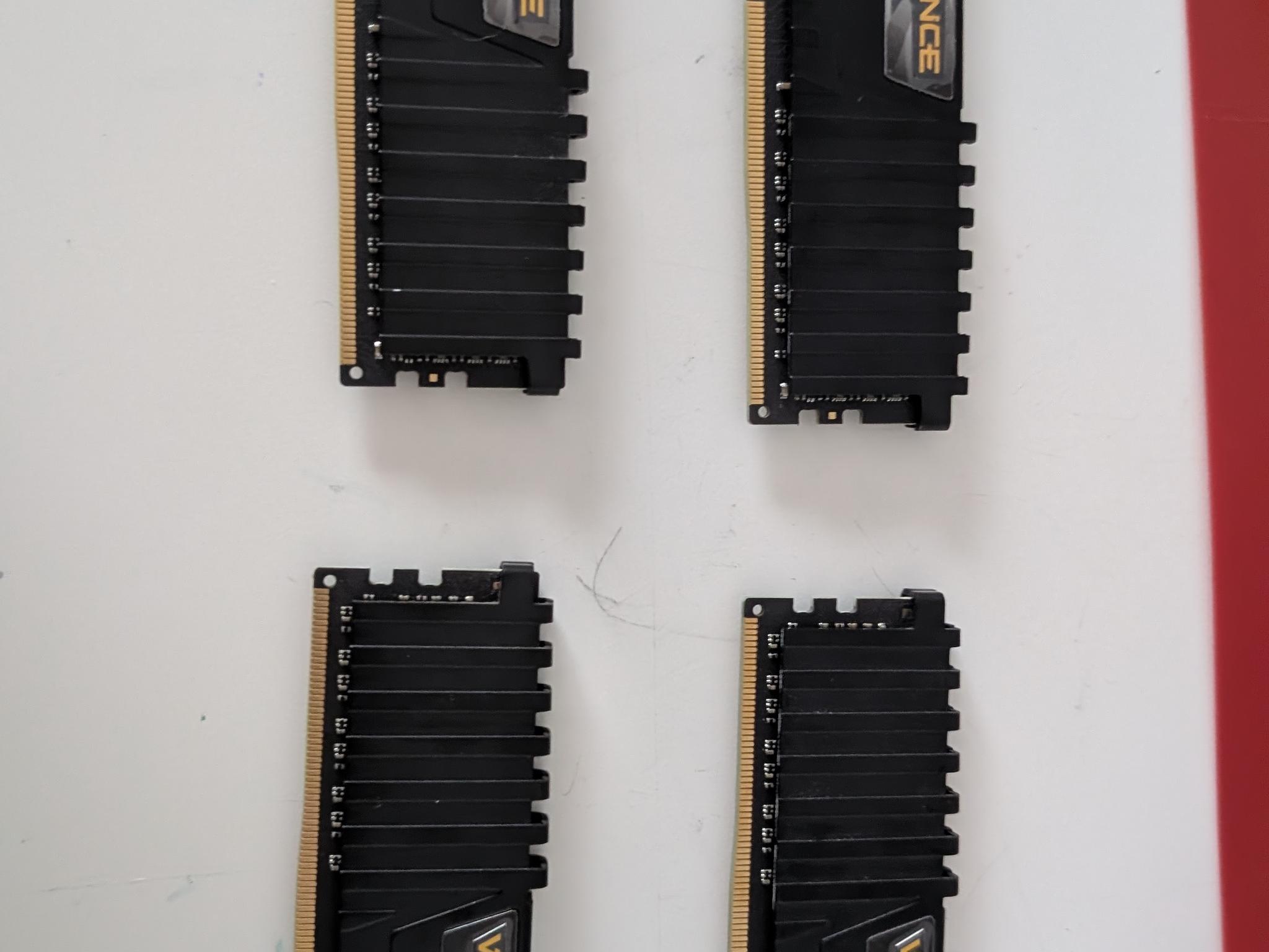 64gb (4×16gb) Corsair Vengenace DDR4 3000mhz