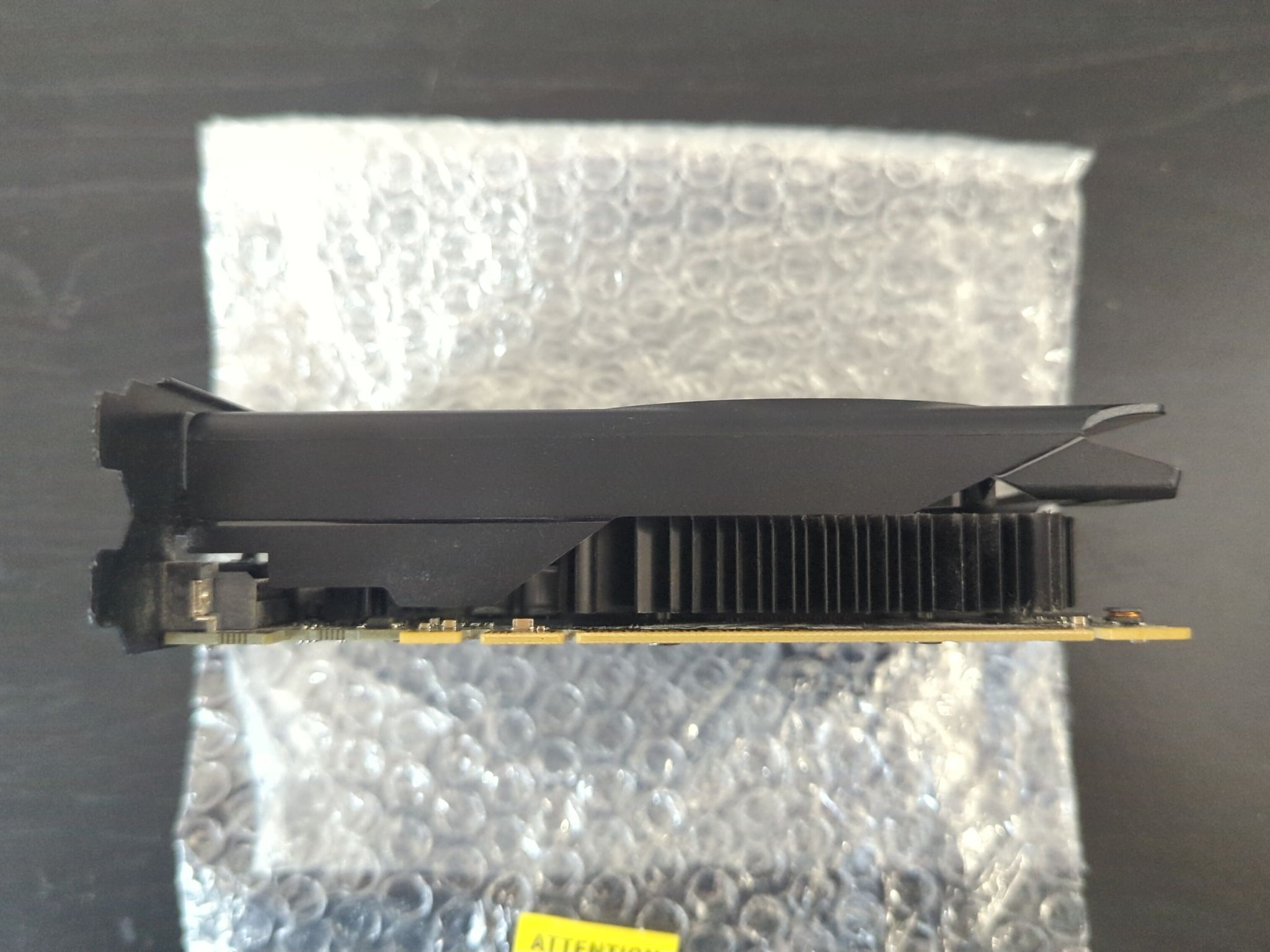 EVGA GTX 750 Ti - Original box, user guide, driver disc, etc!