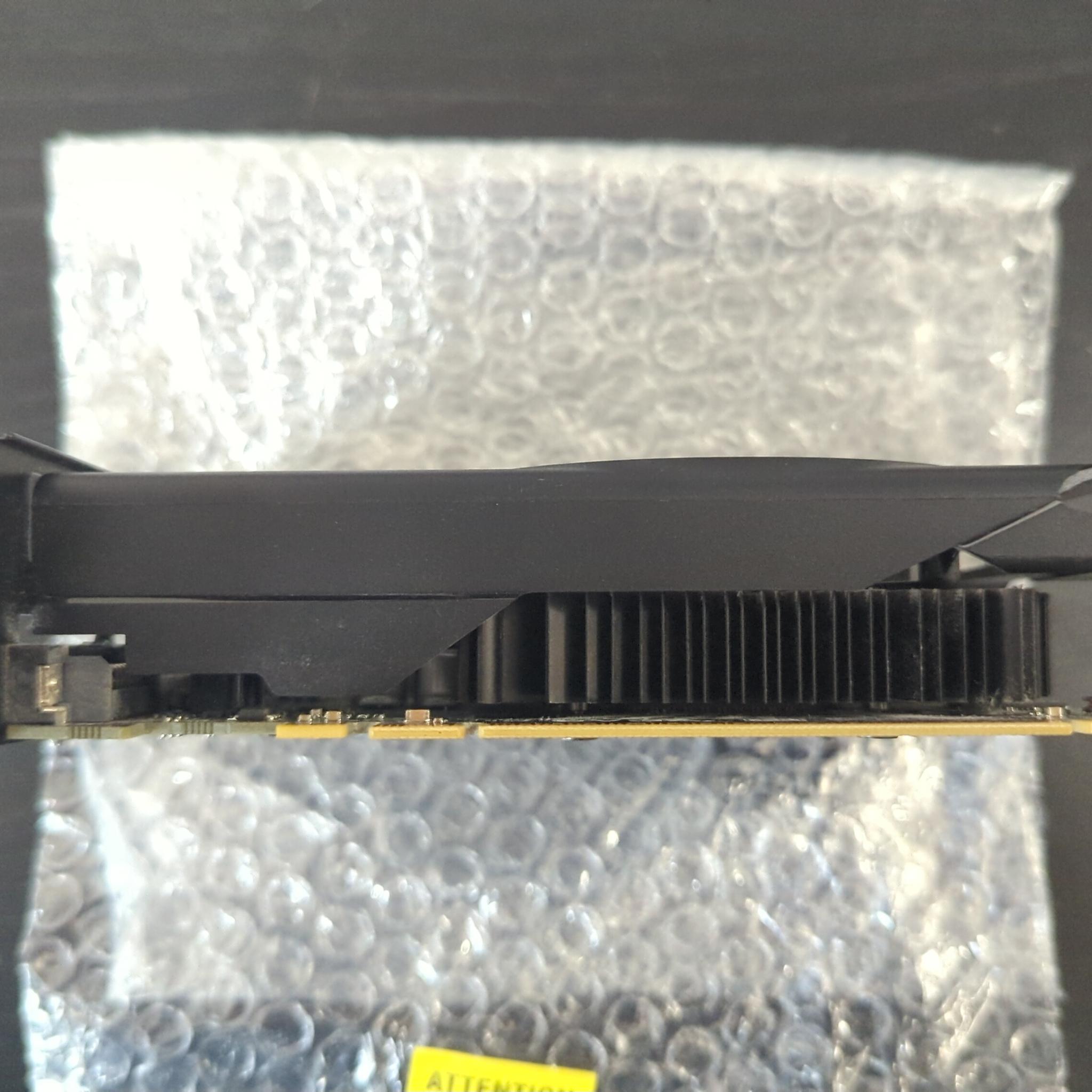 EVGA GTX 750 Ti - Original box, user guide, driver disc, etc!