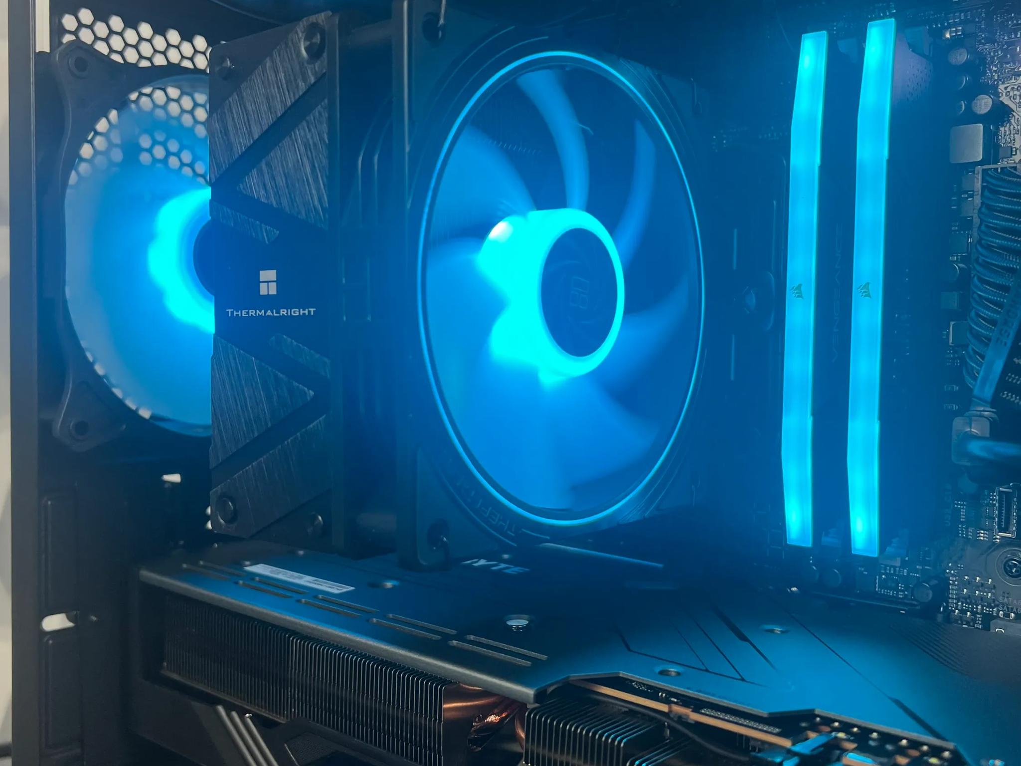 Gaming/Streaming PC | Ryzen 5 7600, Radeon 7800XT, 1TB SSD, 32GB DDR5