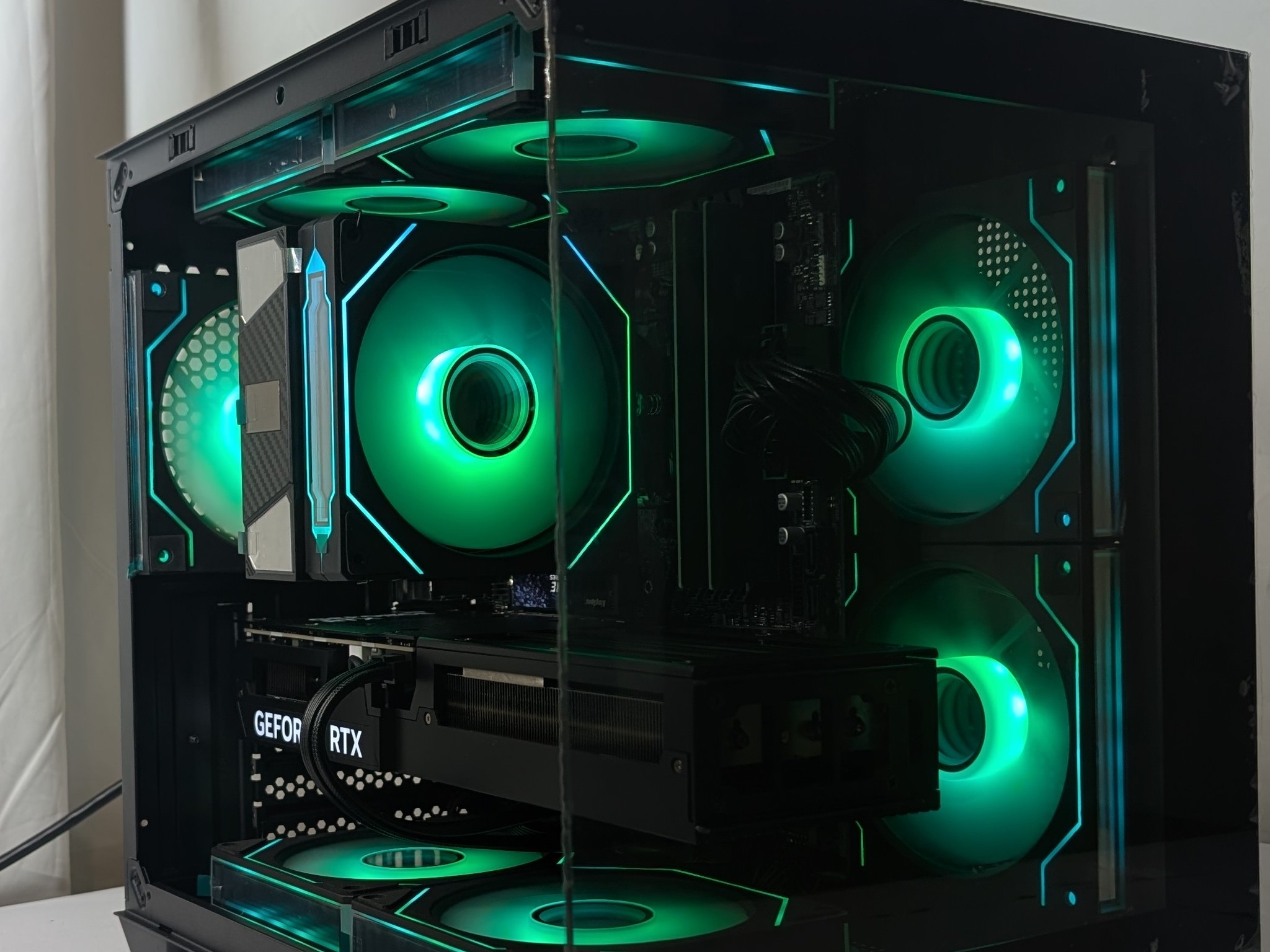 RTX 5070 | RYZEN 5 7500F | 16GB DDR5 | 650W PSU | 1TB NVME