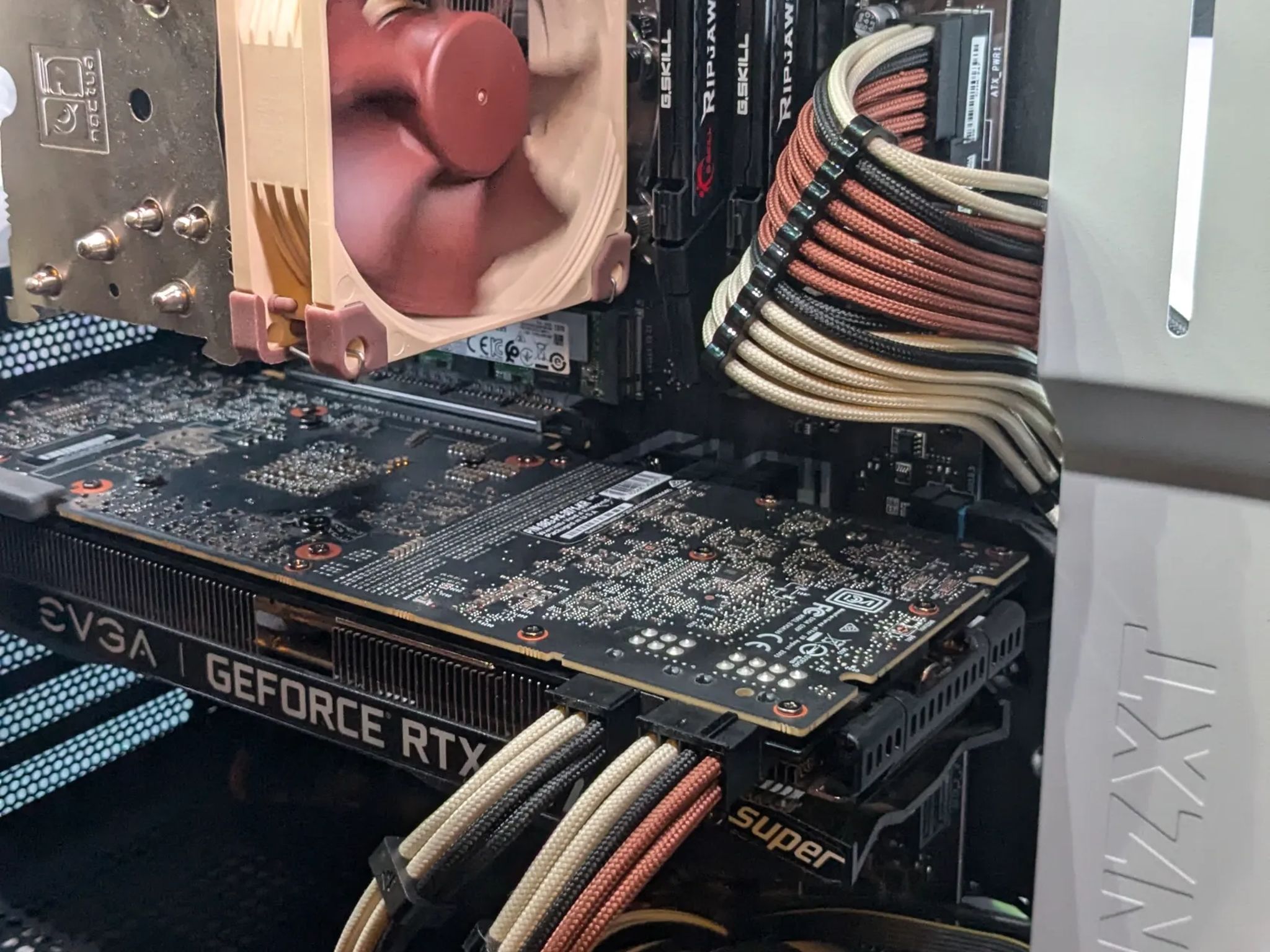🔥RTX 2070 SUPER, i5 9600K, 16 GB RAM, 1 TB Storage