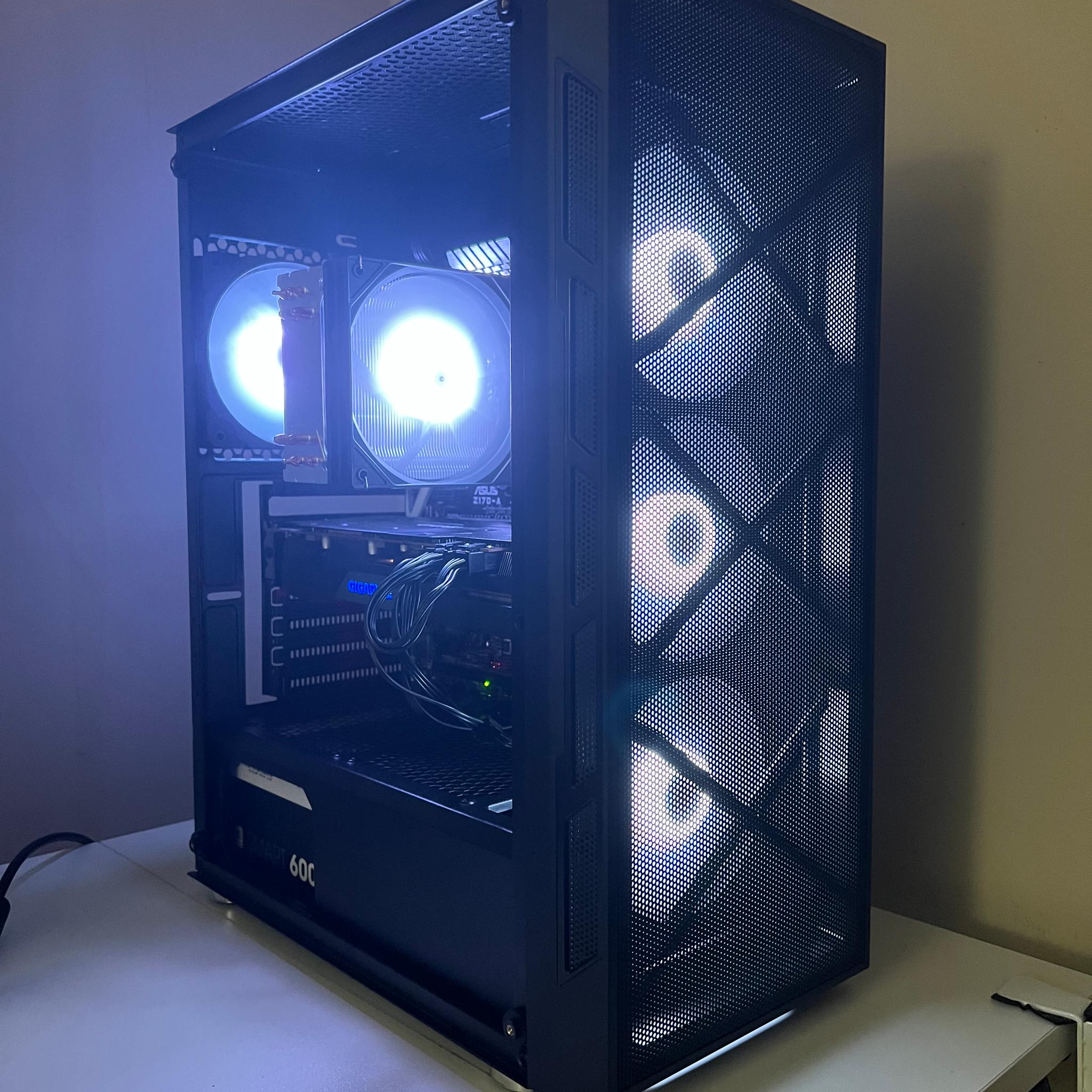 | Rx5700xt 8gb | i7 6700k 4.0ghz |16gb ddr4 3000mhz 1080p/1440p Performance mid-ranged