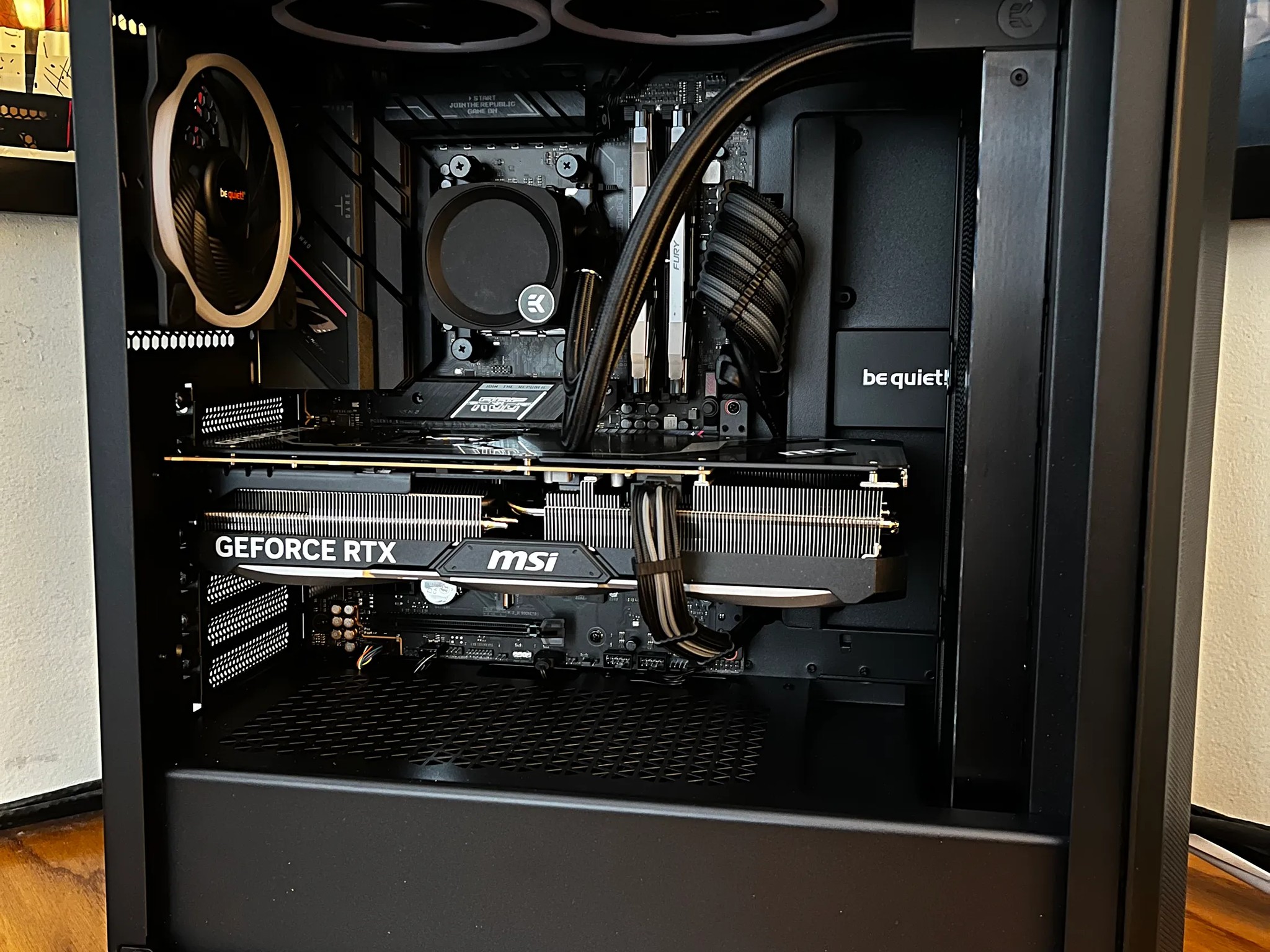 Harpy Eagle - RTX 4080 SUPER | Ryzen 7 7800X3D | 32GB DDR5 @6000MT/sec | 4TB storage | 1000W PSU