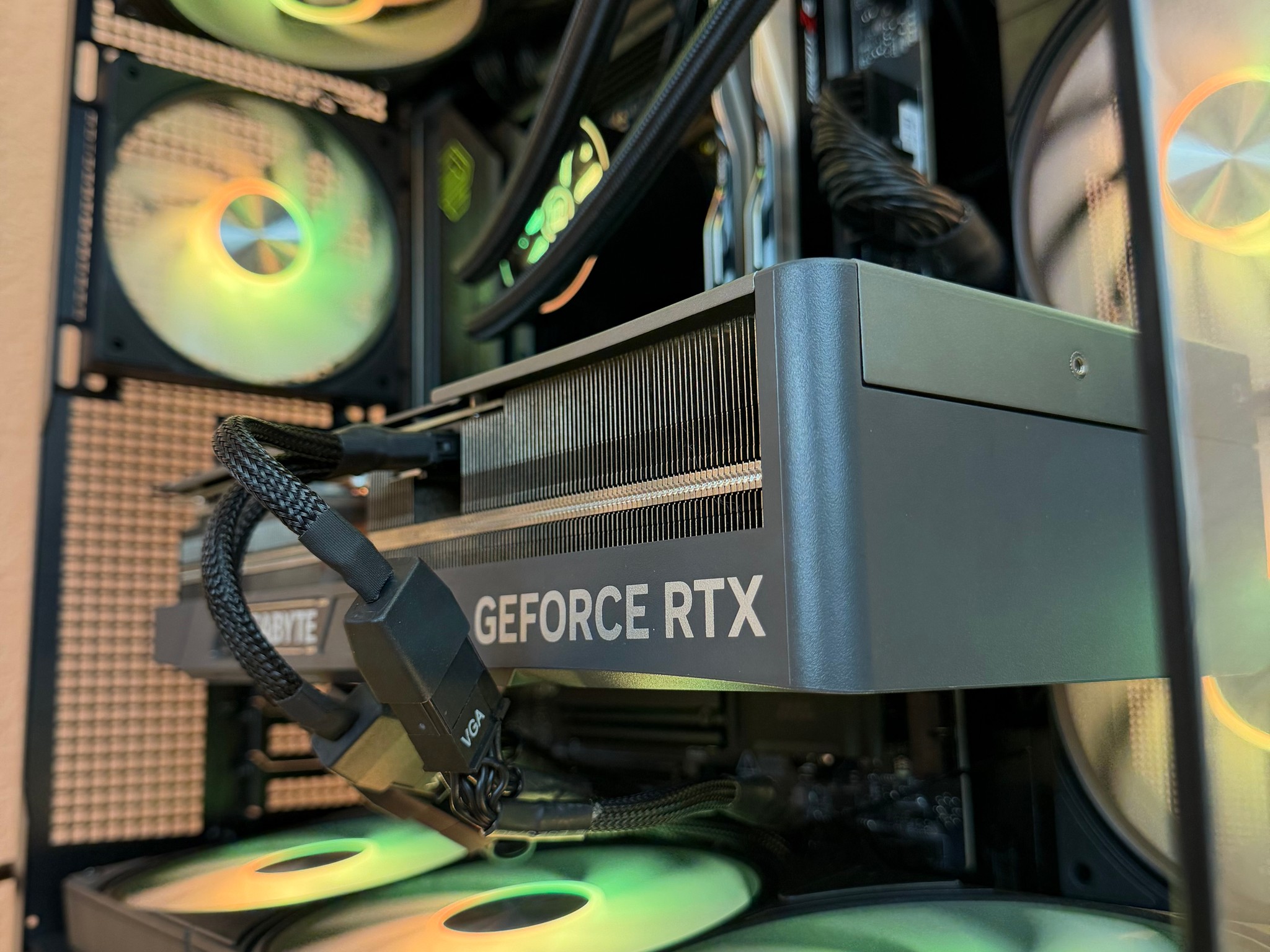 Ryzen 7 9800X3D + RTX 4080 Gaming PC | 32GB DDR5 | B850 | KryoSheet Cooled