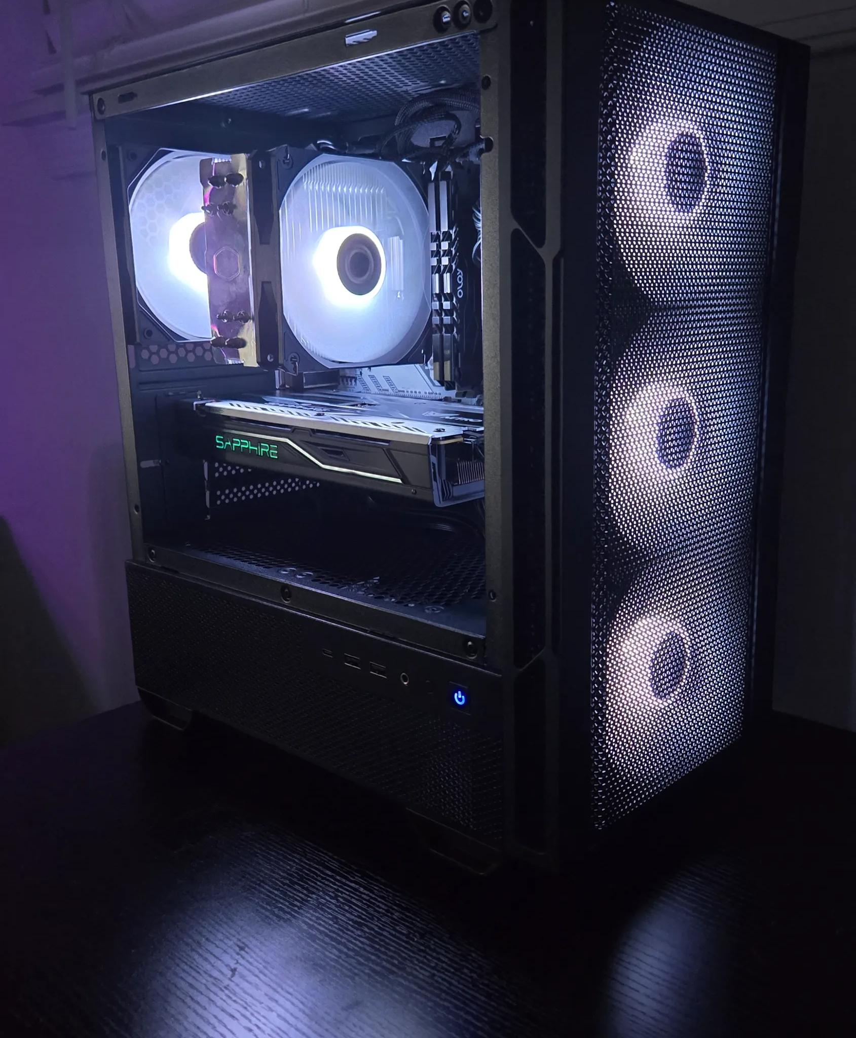 💚 VENOMSTRIKE 💚 RGB Gaming PC | Ryzen 5 2600 + RX 480 8GB | 16GB RAM + NVMe SSD!