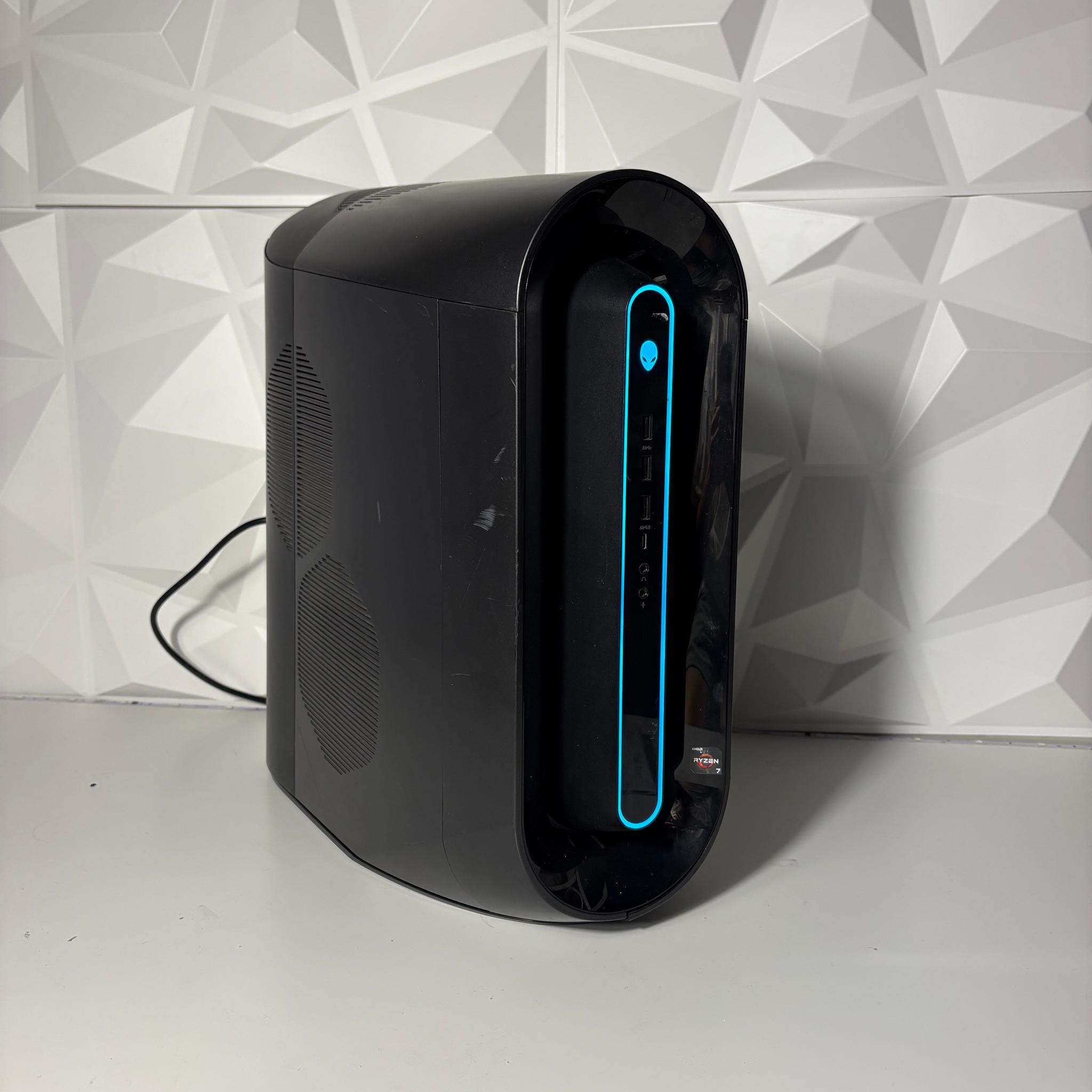 😡💢 //Alienware// 💢😡 - Ryzen 7 3700X, RTX 3070, 1TB SSD, 16GB DDR4 by EXT PC
