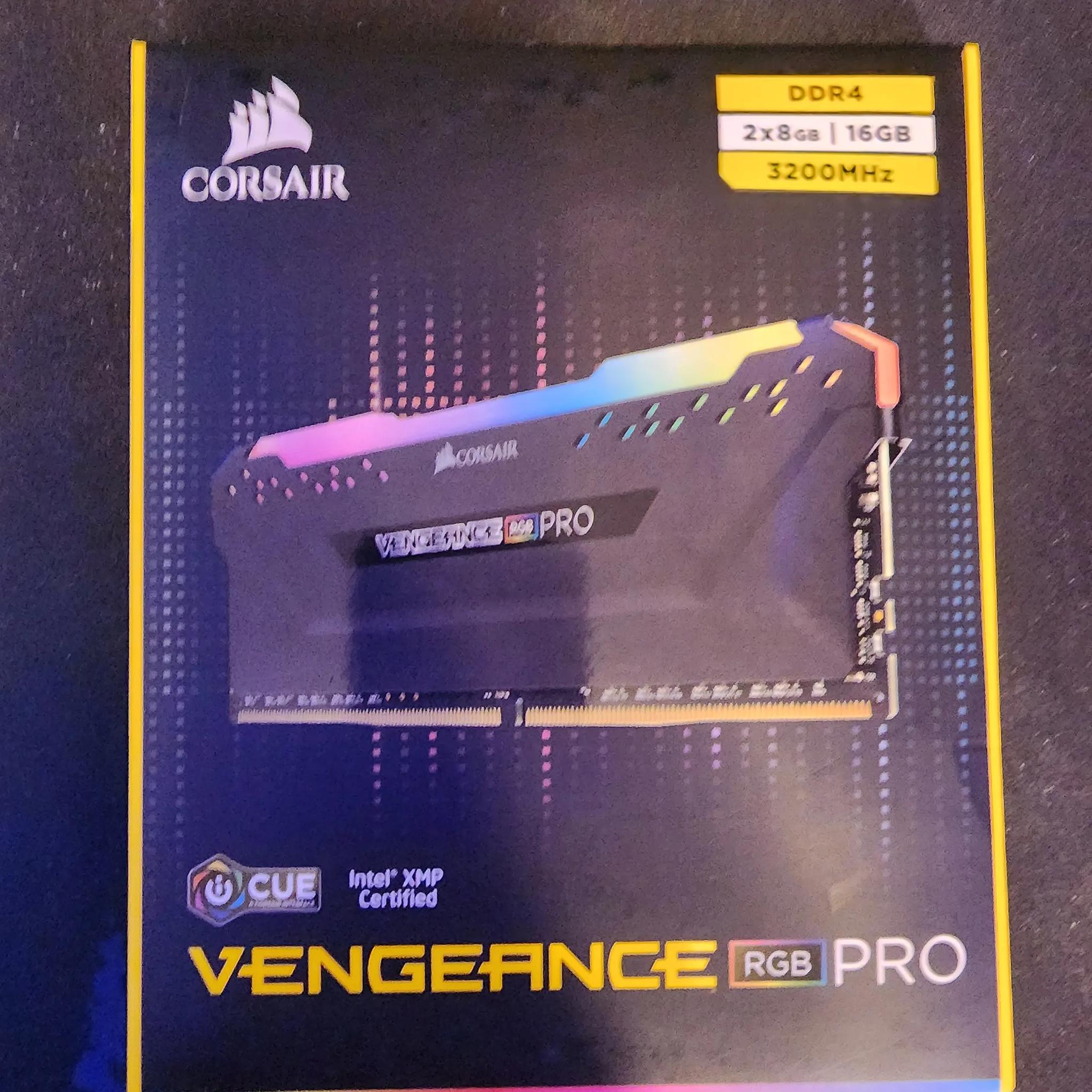 CORSAIR Vengeance RGB Pro 16GB (2x8GB) DDR4 3200 CL16