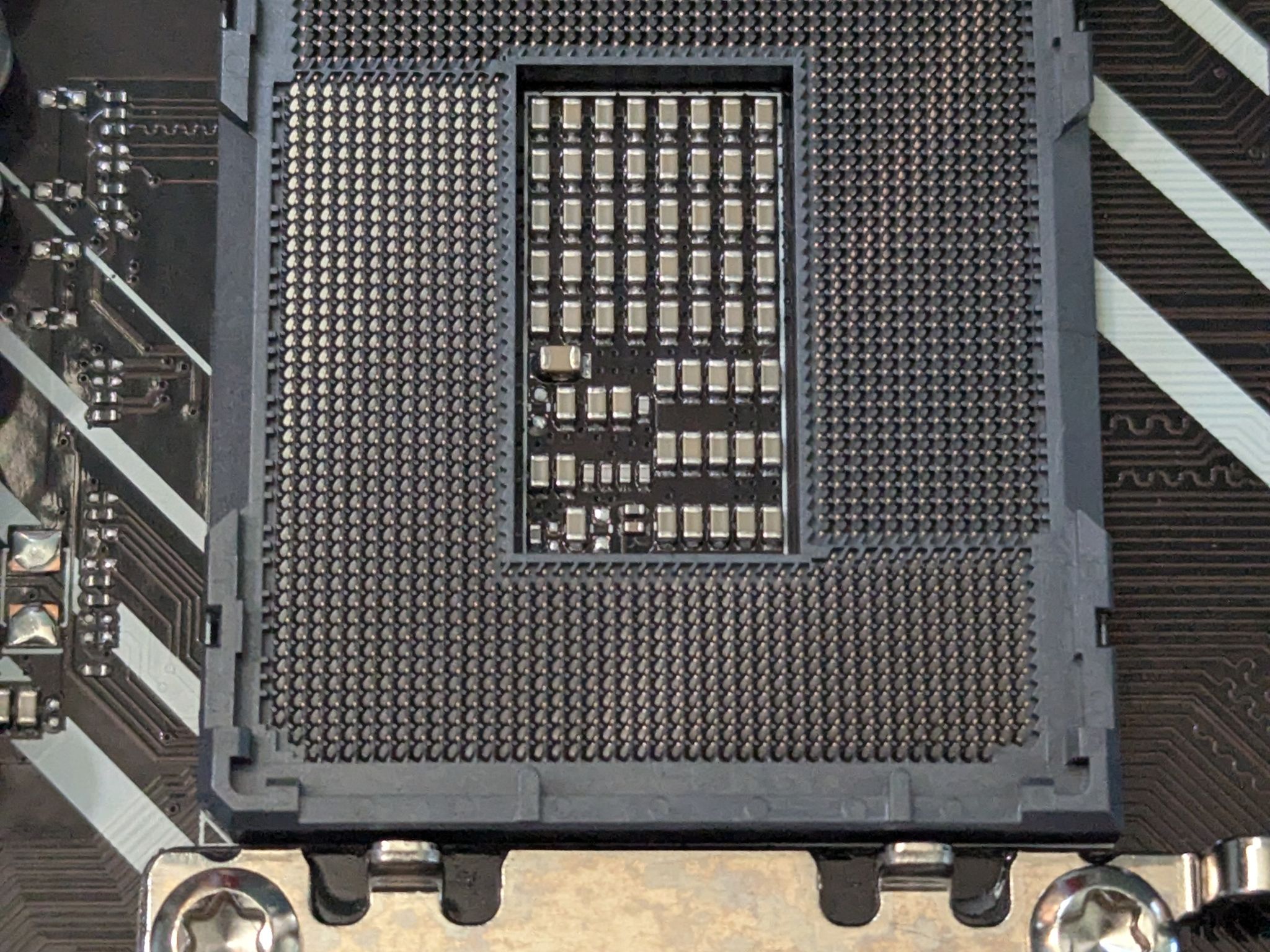 ASUS PRIME H610I-PLUS D4-CSM