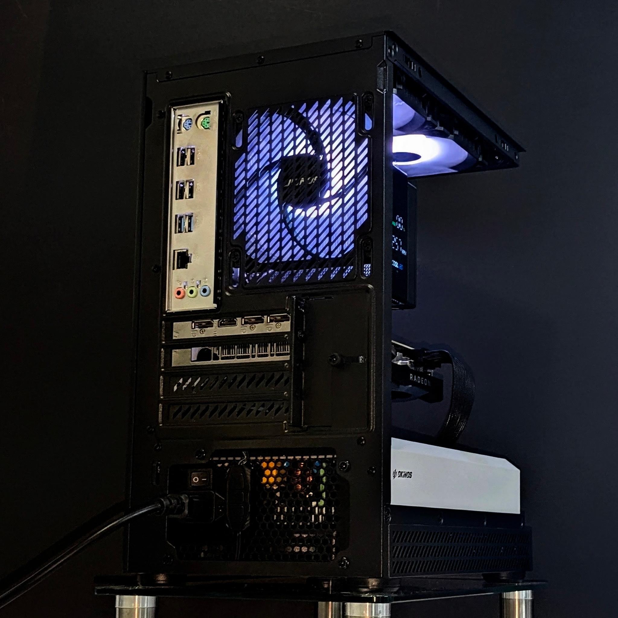 シャチ  ⚫⚪1080p👑⚫⚪RX 5700XT⚫⚪16GB DDR4⚫⚪Intel (8-cores/16-threads)⚫⚪1TB SSD/HDD⚫⚪Windows 11⚫⚪ Wi-Fi