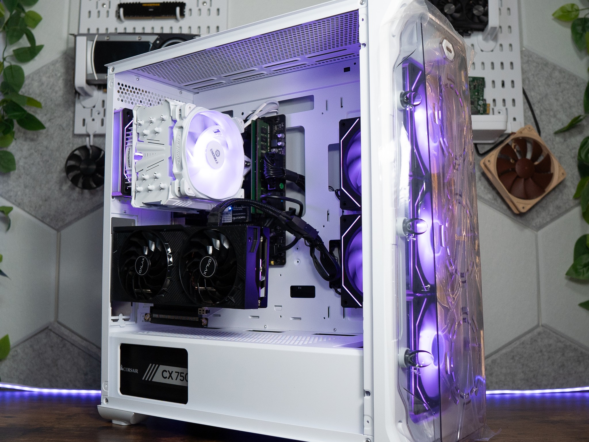 🌠🌠 | GALAX RTX 4070 Super 12GB | RYZEN 9 5900X | 32GB DDR4 RAM | 1TB M.2 SSD + 1TB HDD