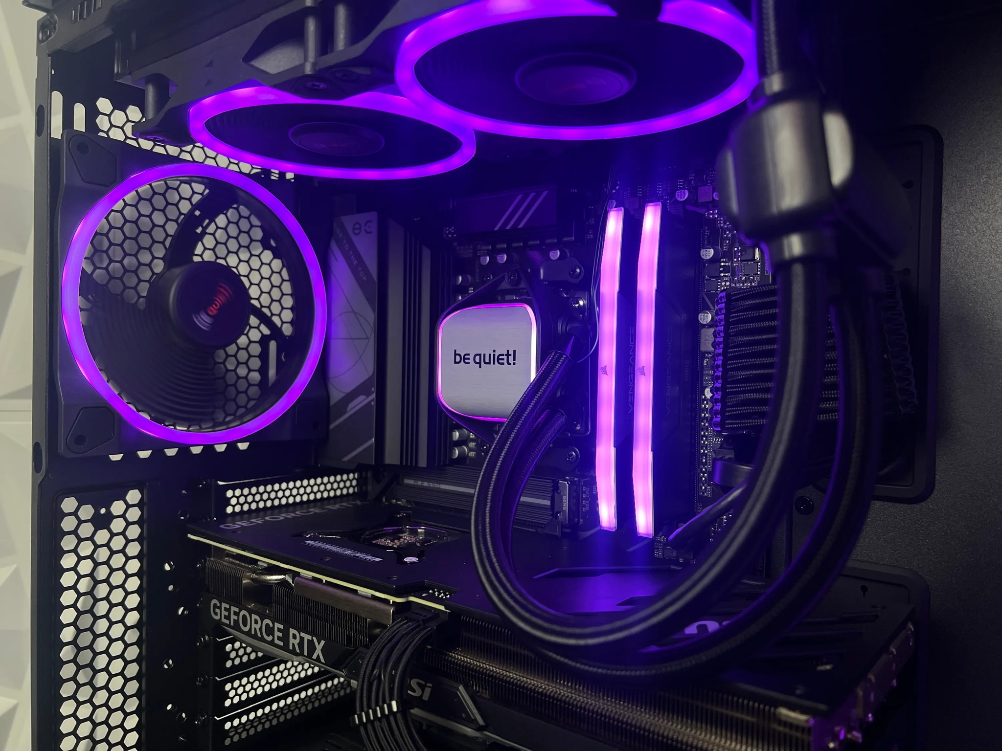 Gaming/Streaming PC | Ryzen 9 7900x, RTX 4070ti, 2TB SSD, 32GB DDR5