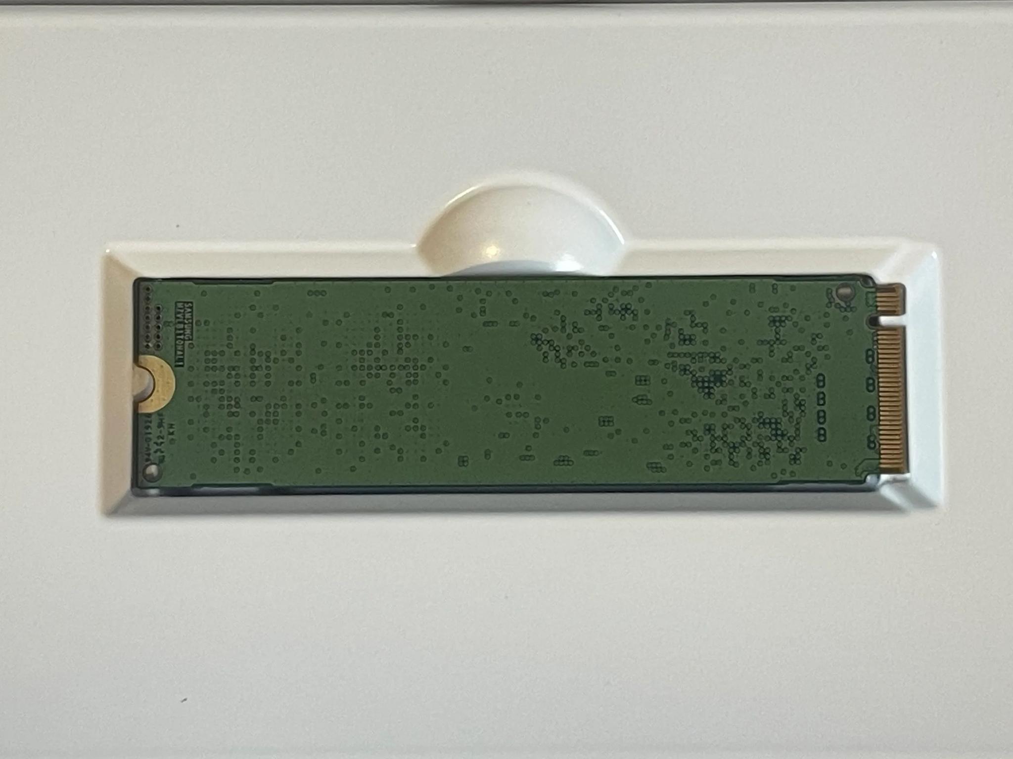 Used, Samsung PM981 256GB NVMe M.2 SSD