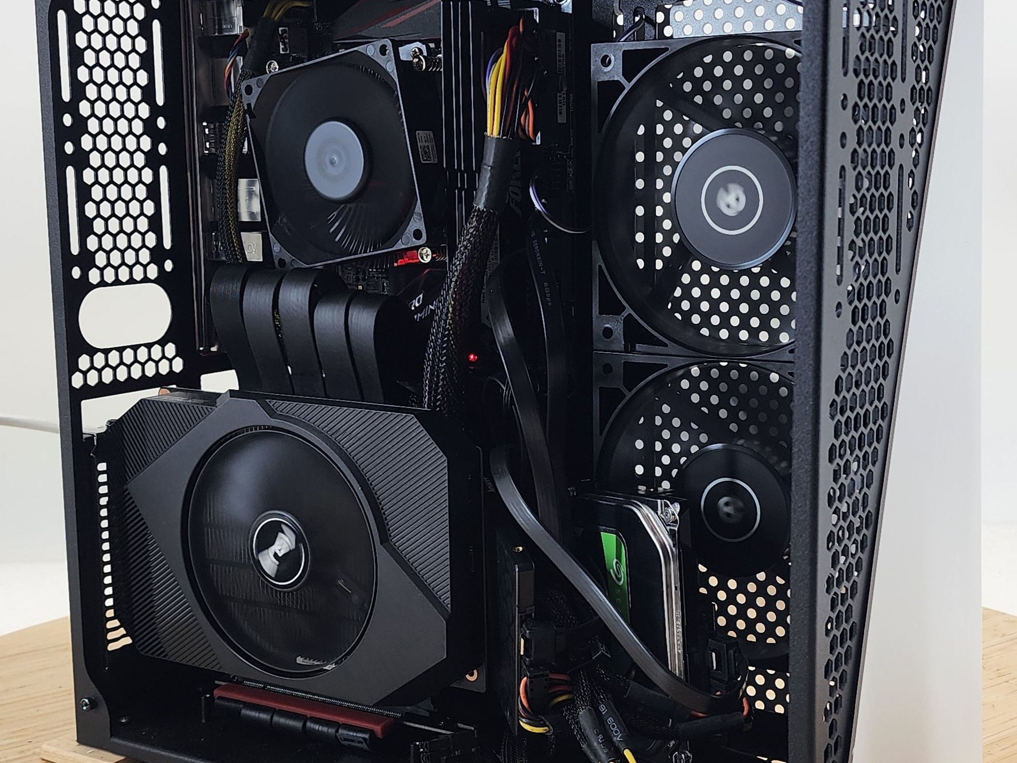 Gaming PC i7-6700T 16GB RAM 240GB SSD + 1TB HDD GTX 1650 4GB Windows 11 Computer
