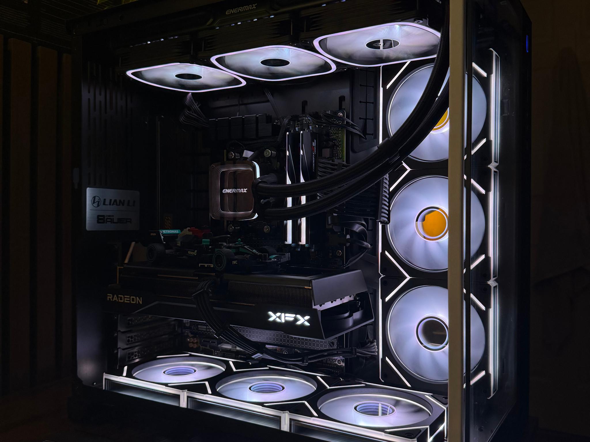 Radeon RX 9060 XT 16GB Custom Gaming PC - Ryzen 7 7700X, 32GB RAM, 1TB NVMe SSD