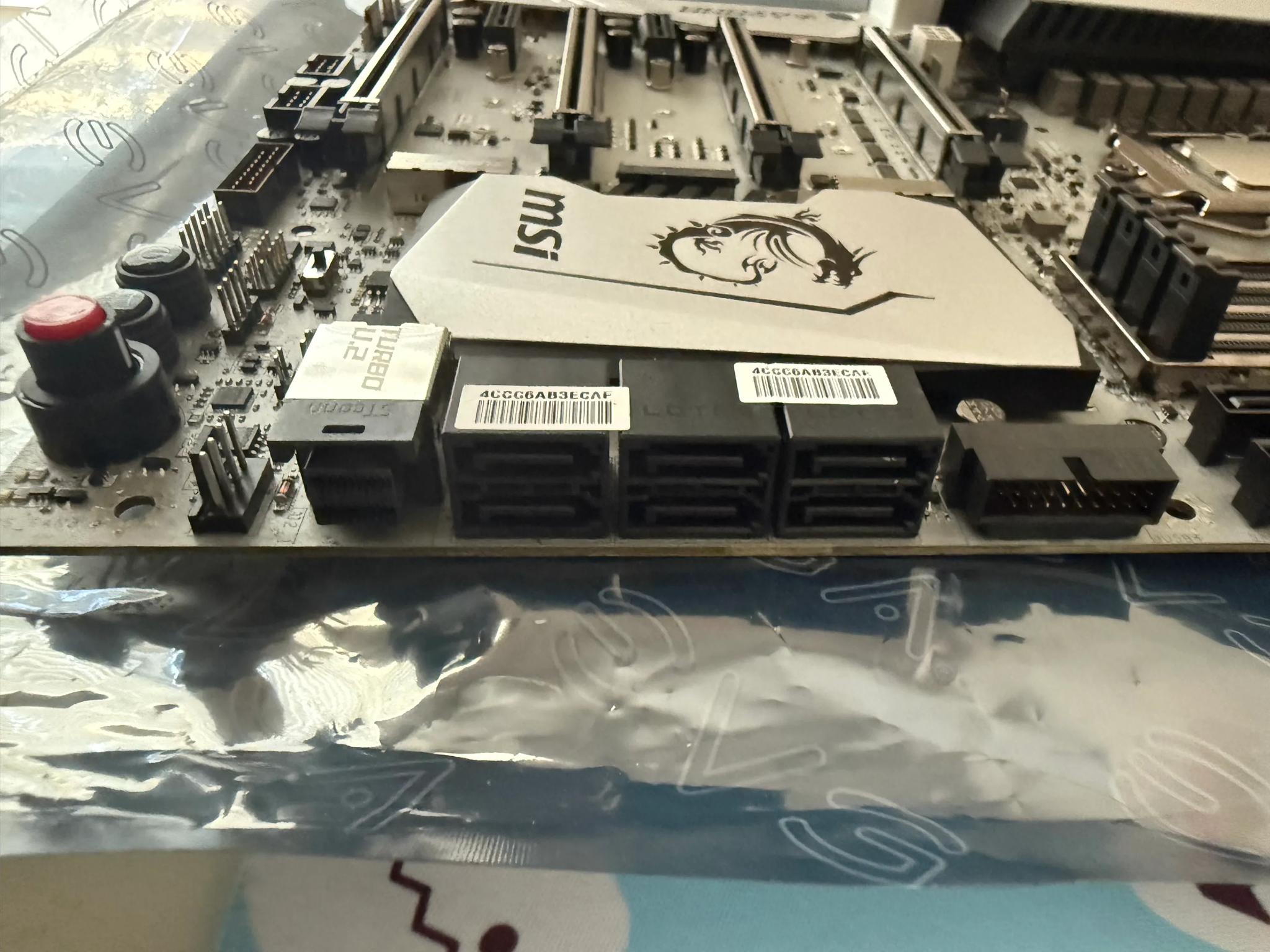 MSI Z270 XPOWER TITANIUM GAMING motherboard + Intel I3-7350k CPU