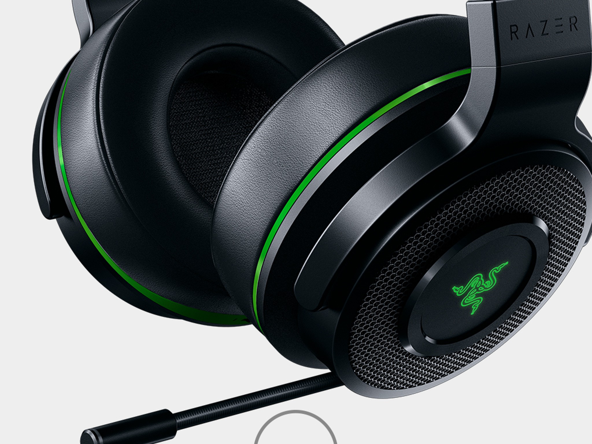 Razer Thresher Ultimate Wireless Dolby 7.1 Headset + Audio Hub PC/XBOX