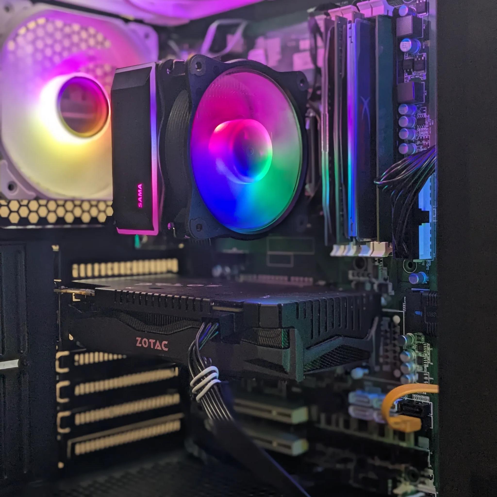 Rush B: 3 Stripe | 120 FPS Fortnite | Scratch and Dent | i5-4570, 16GB RAM, 480GB SSD, GTX 950
