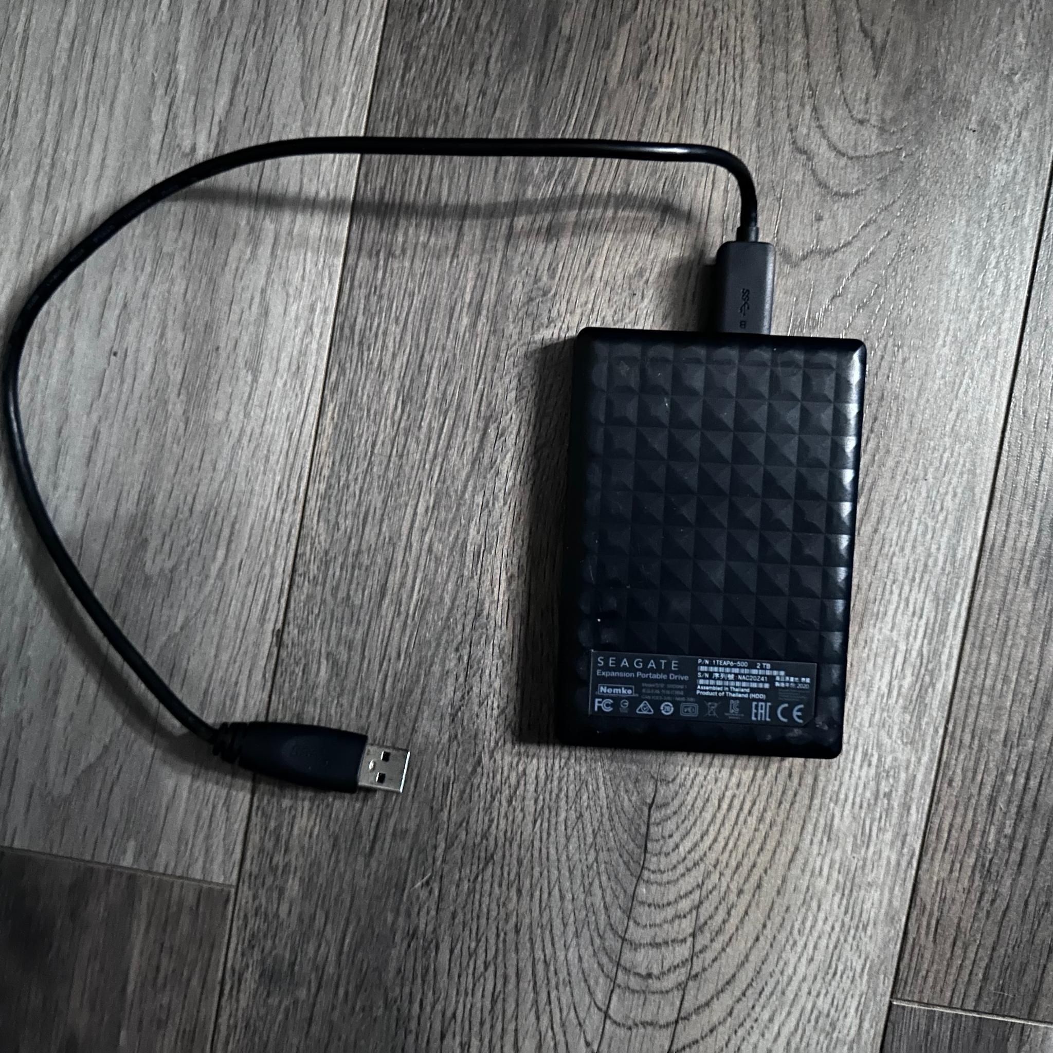 Seagate 2TB Expansion Portable Drive (HDD)