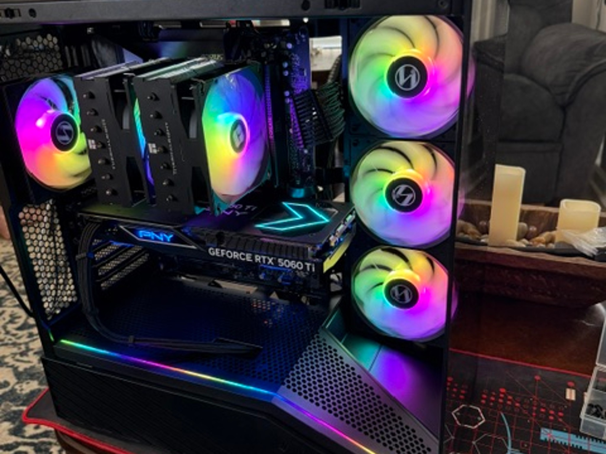 Custom Gaming PC  5060ti 16GB  and 9700X