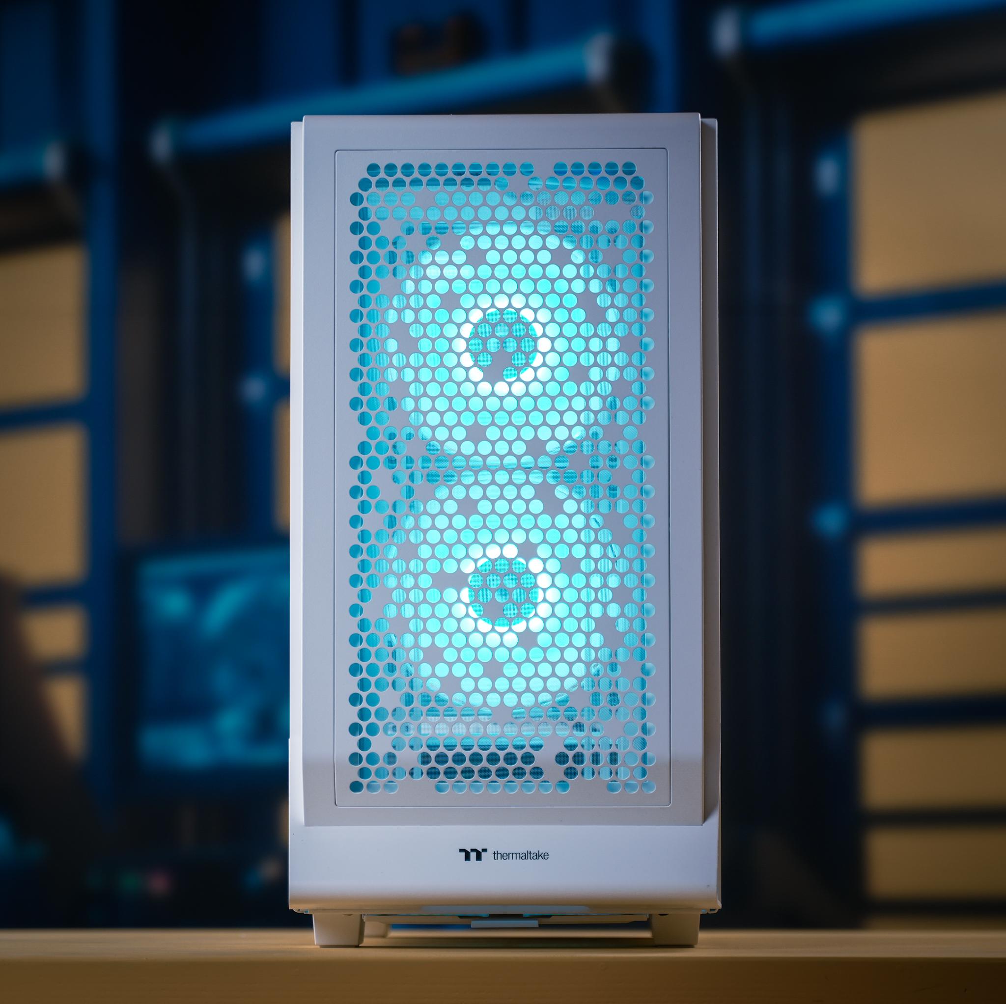 “H1D3W4R3” RTX 4070 SUPER i7 13700KF 32GB Windows 11 PRO 2TB M.2 Workstation Gaming PC