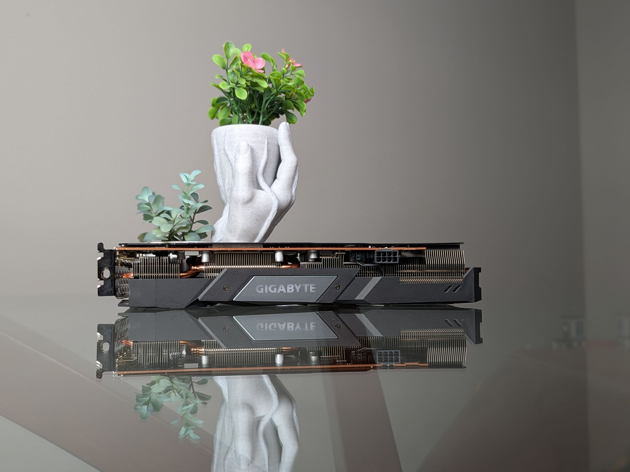 Gigabyte RX 5600XT | Please Read Description | Powers On | No Video signal