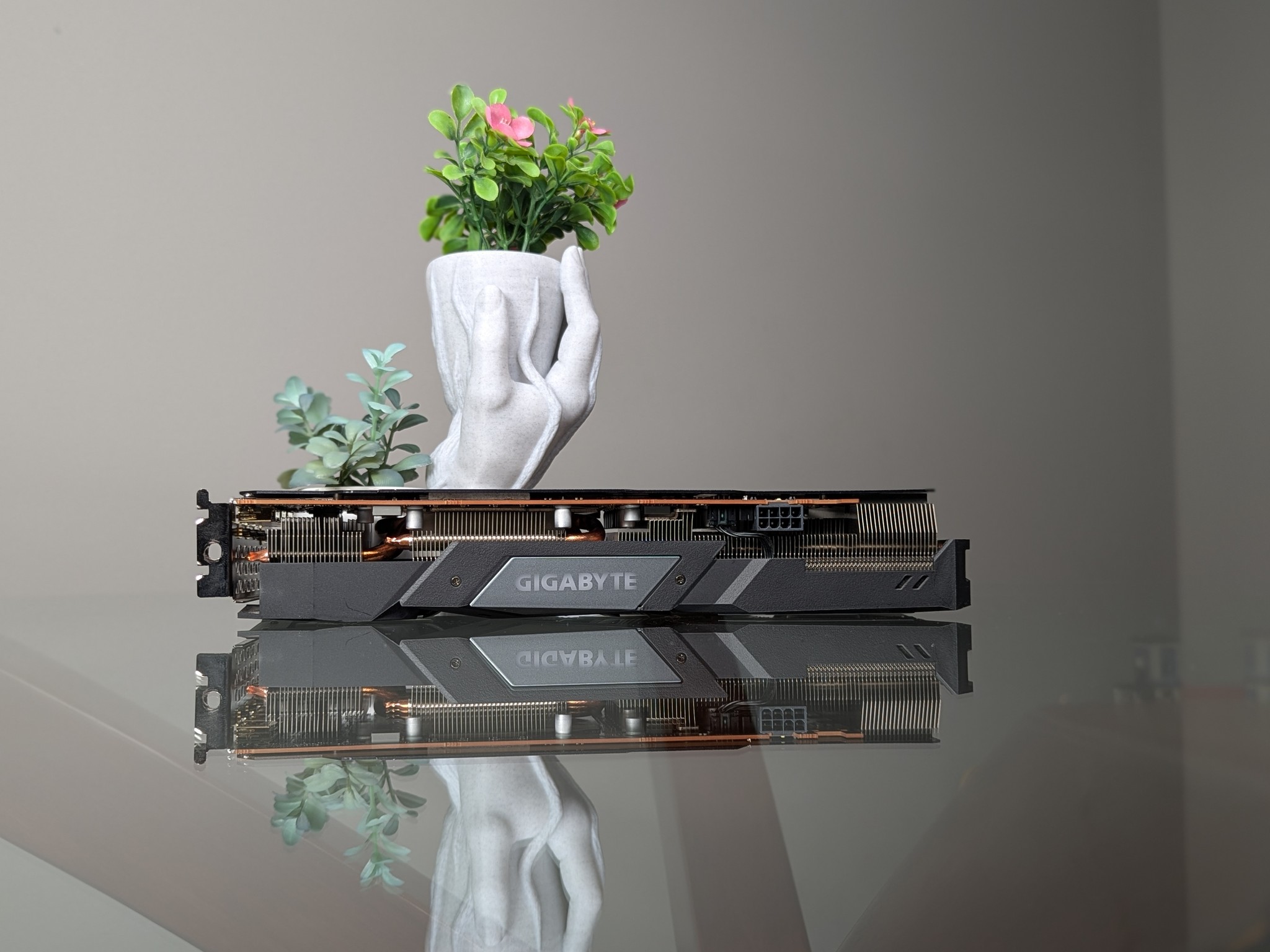 Gigabyte RX 5600XT | Please Read Description | Powers On | No Video signal
