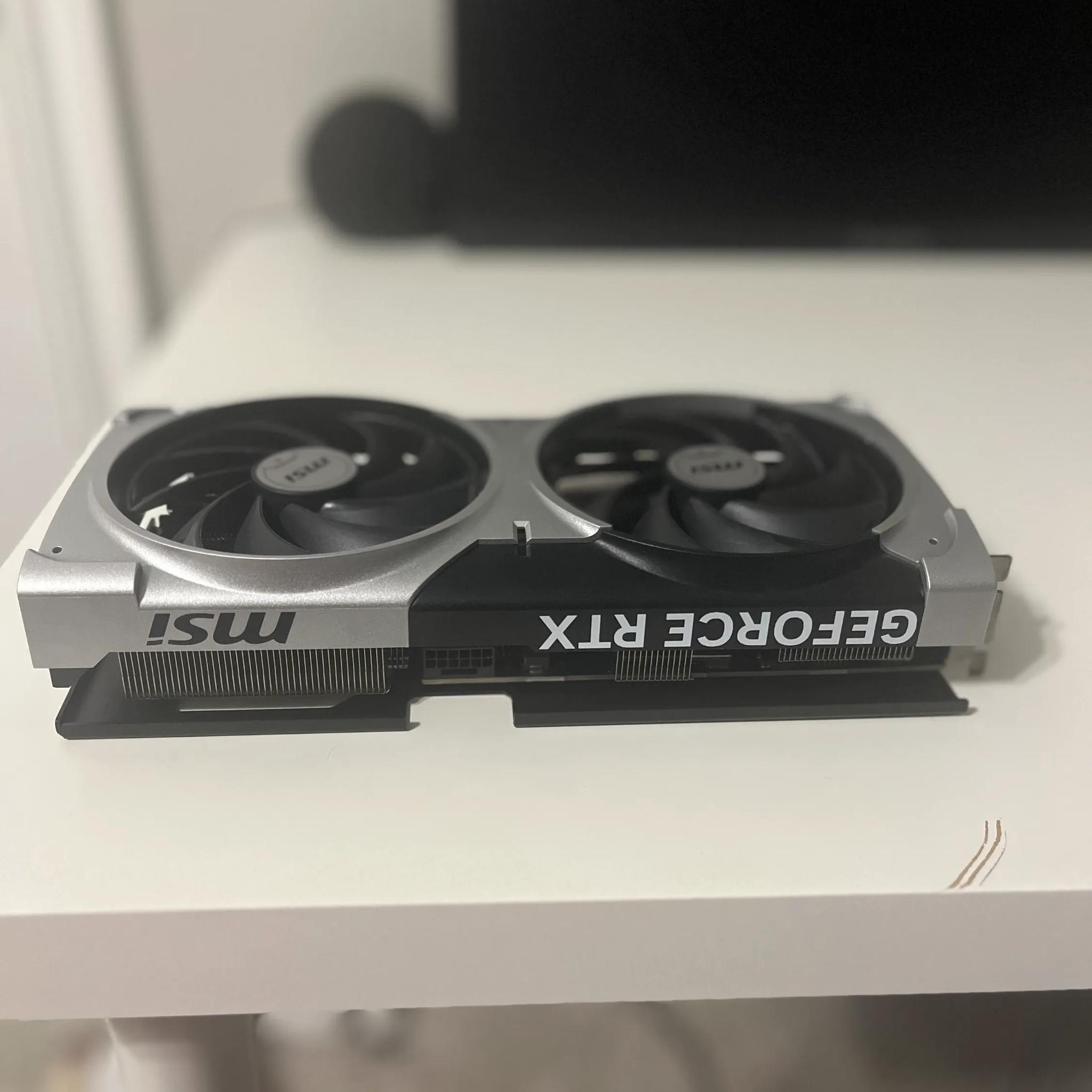 MSI GeForce RTX 5070 12G VENTUS 2X OC