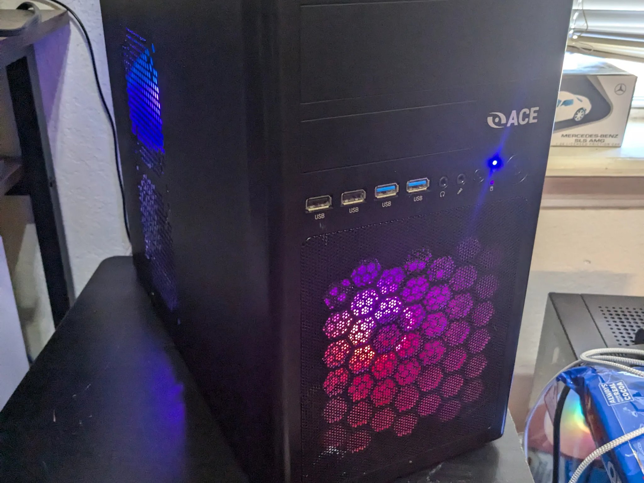 Budget Gaming Essentials - i5-2400, 16GB RAM, Quadro K2200 4GB (GTX 750 TI), 400GB SSD, Win10, Wifi