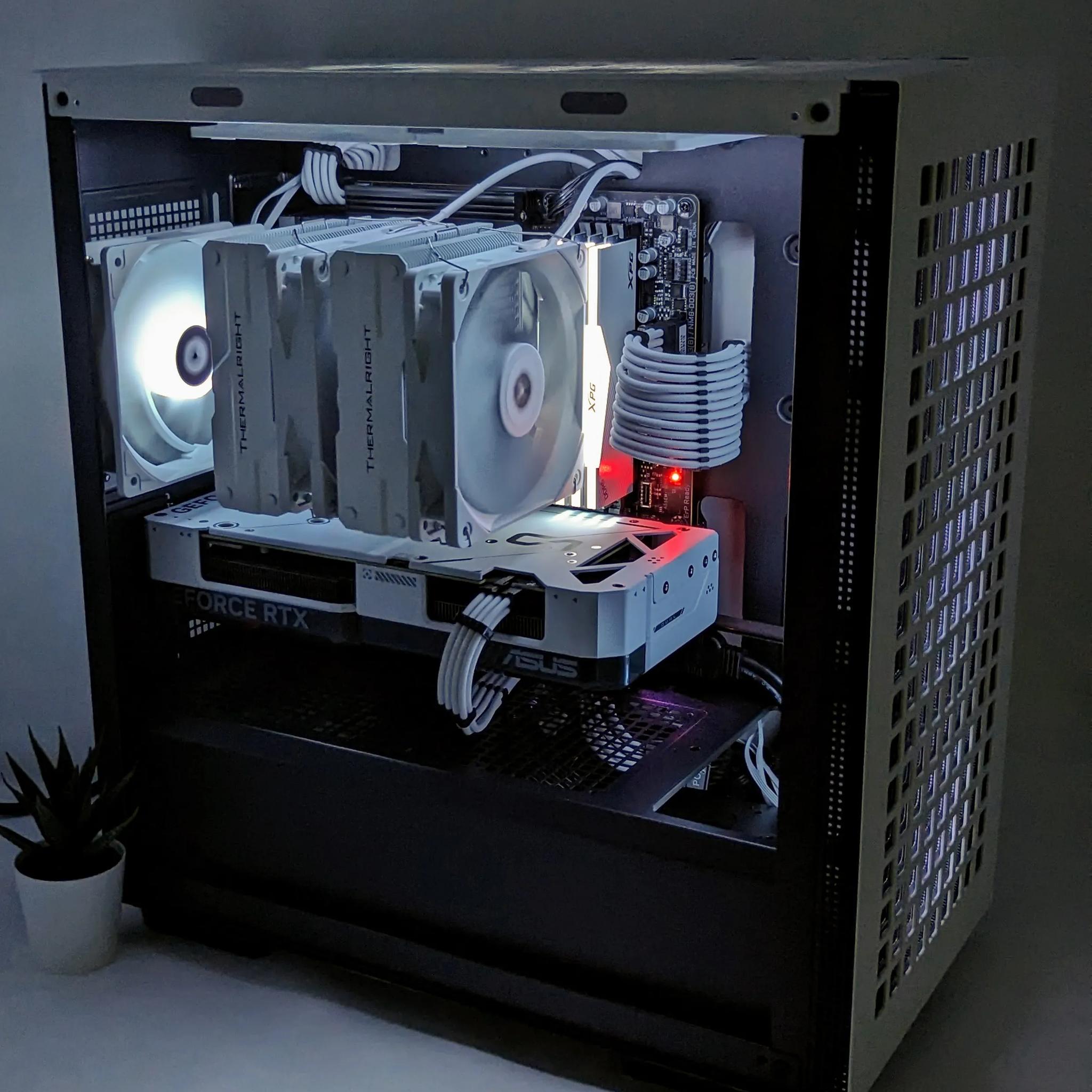 Future Foundation | RTX 4070 | Ryzen 5 7600X | 32gb RAM | MSI M461 2TB Gen 4 NVMe SSD