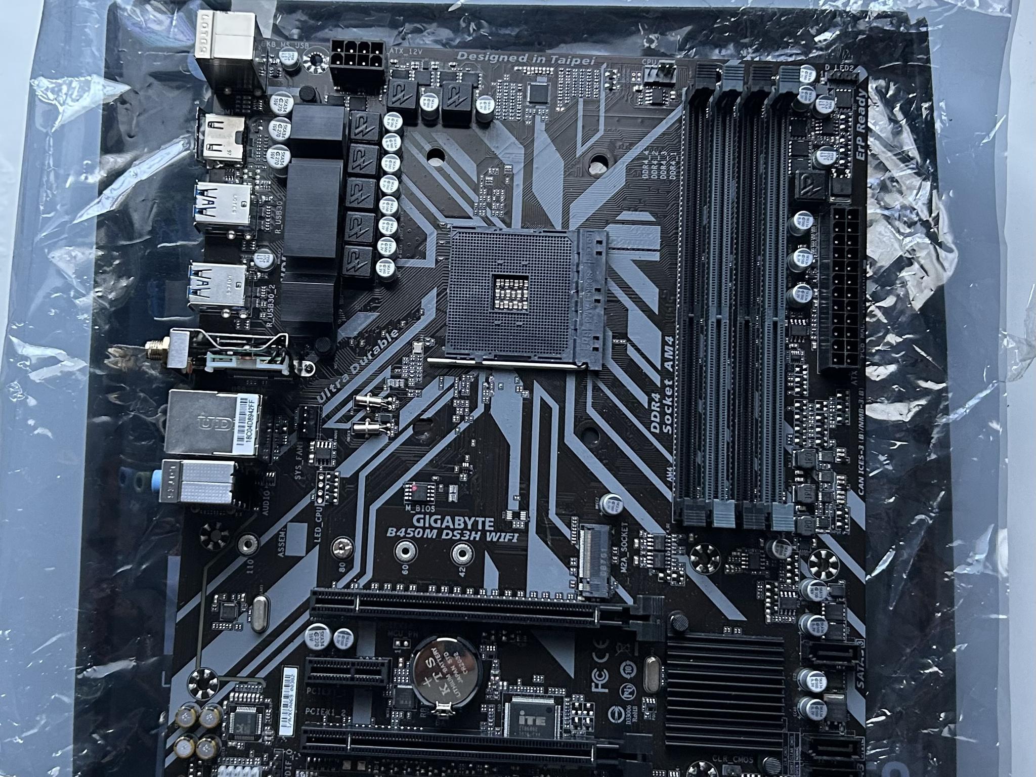 Gigabyte B450M DS3H WIFI
