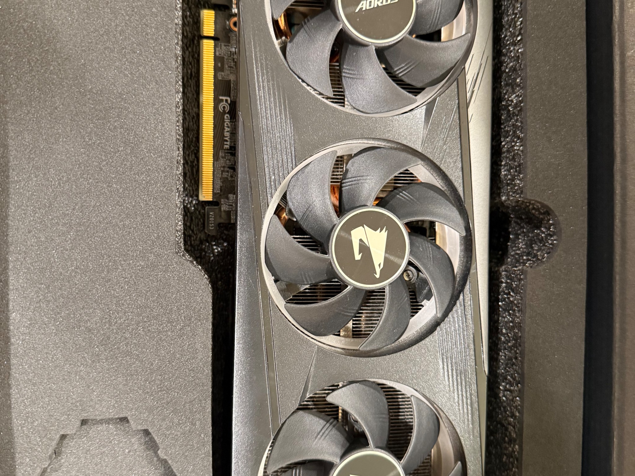 Gigabyte RTX 3050 8GB 3-fan Windforce