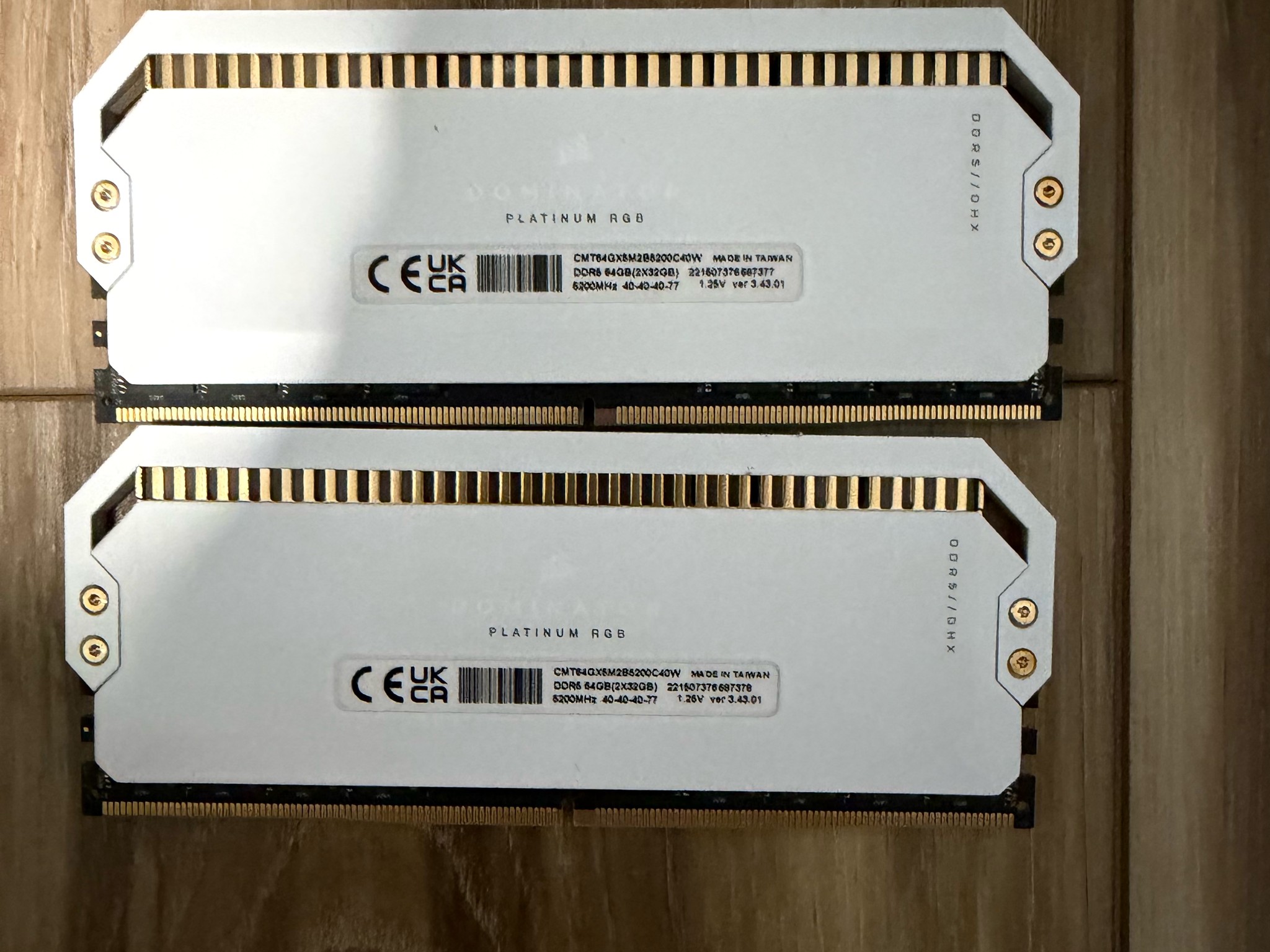 FREE SHIPPING Corsair Platinum Dominator 64gb DDR5(2x32)