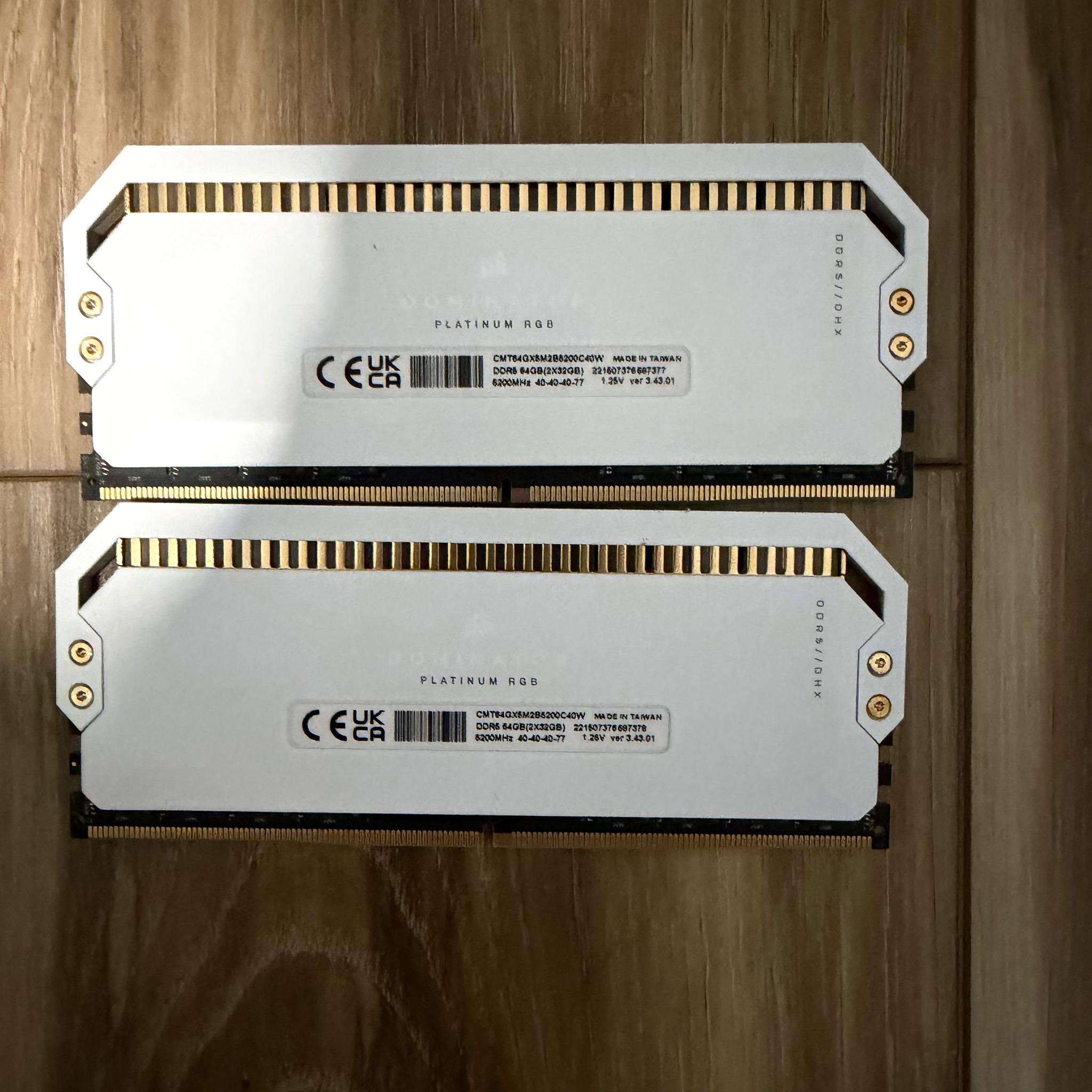 FREE SHIPPING Corsair Platinum Dominator 64gb DDR5(2x32)