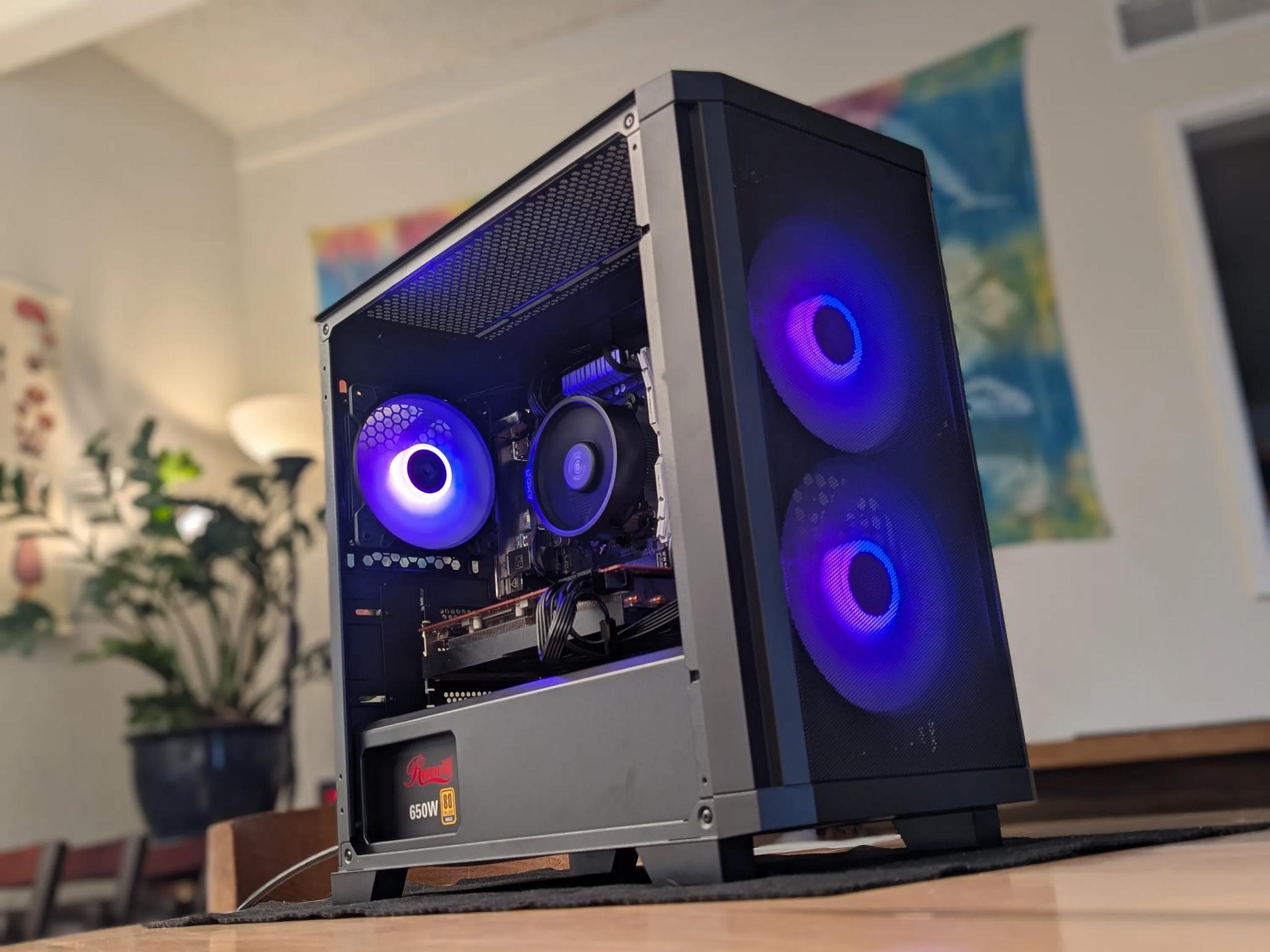 Hydra – 5700 XT / Ryzen 5 5500 – 16GB RAM, 1TB NVMe, 650W Gold – MicroATX Gaming PC