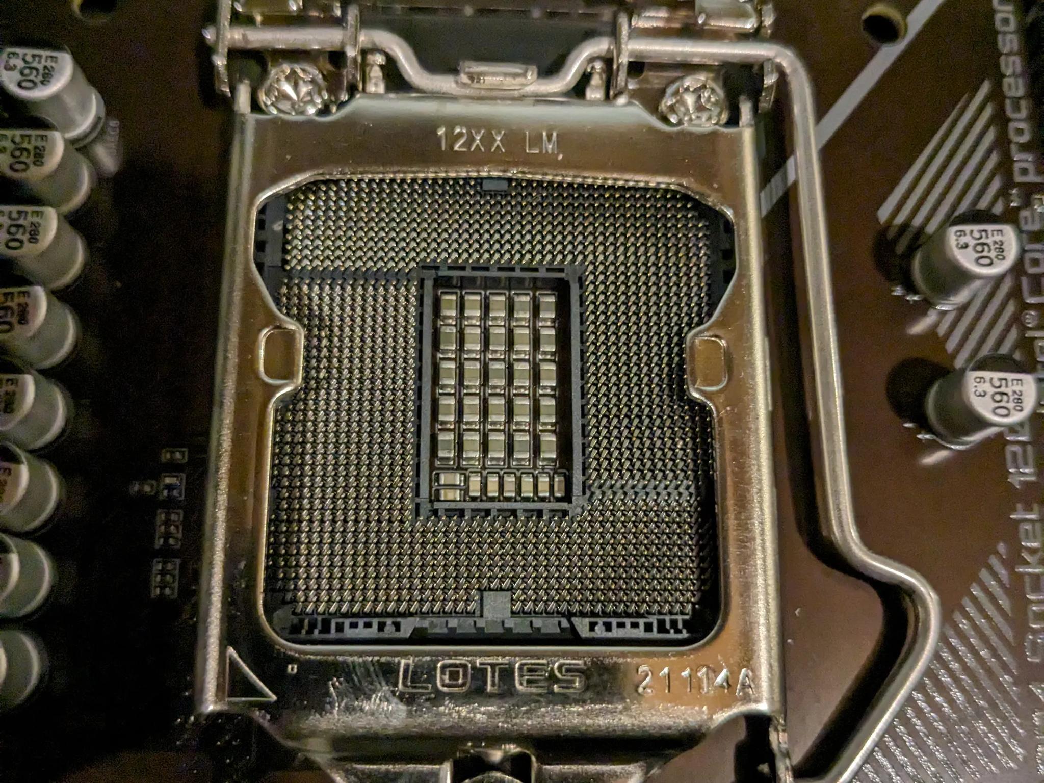 GIGABYTE Z590 UD AC WiFi LGA 1200 Motherboard