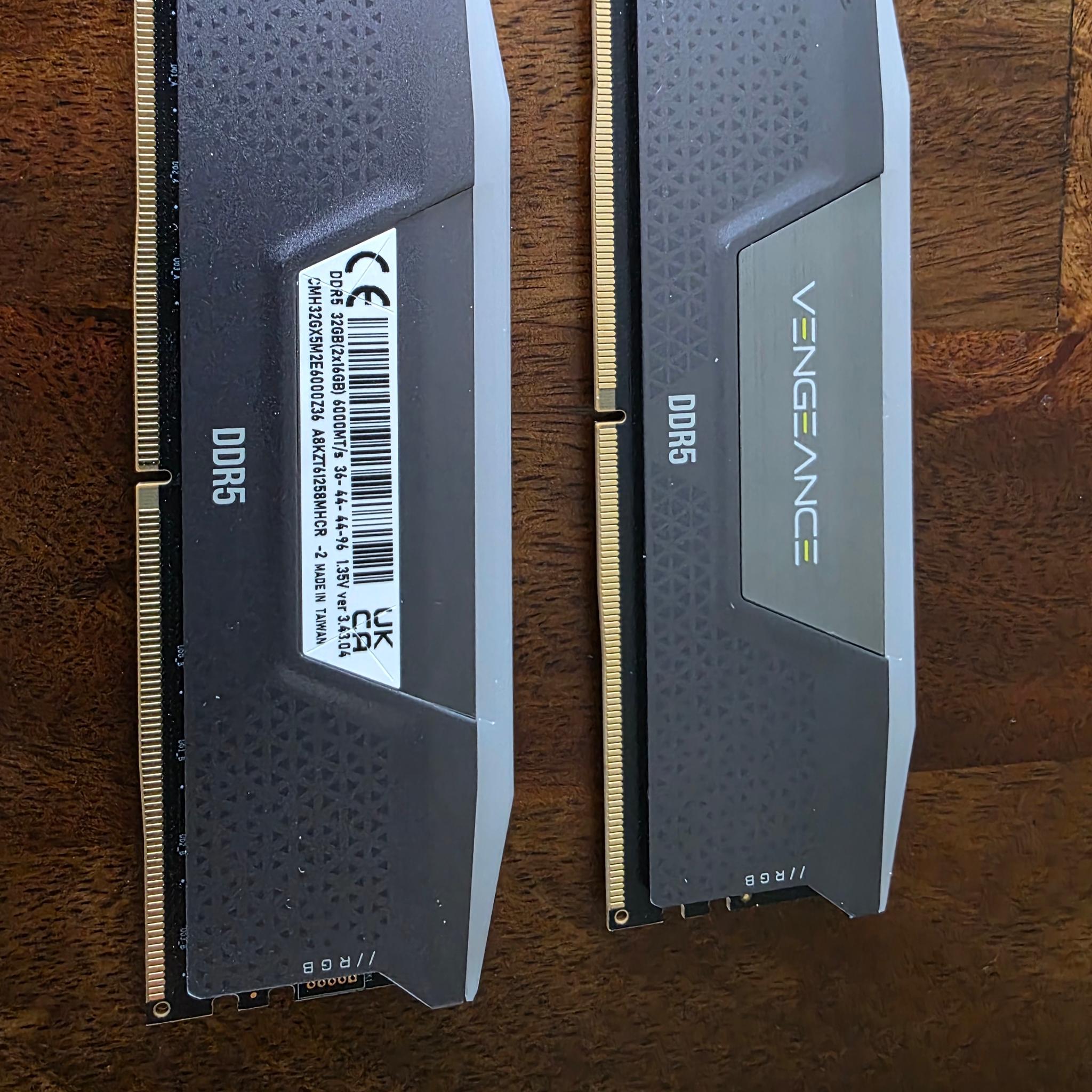 Corsair Vengeance 32GB (2×16GB) 6000MT/s