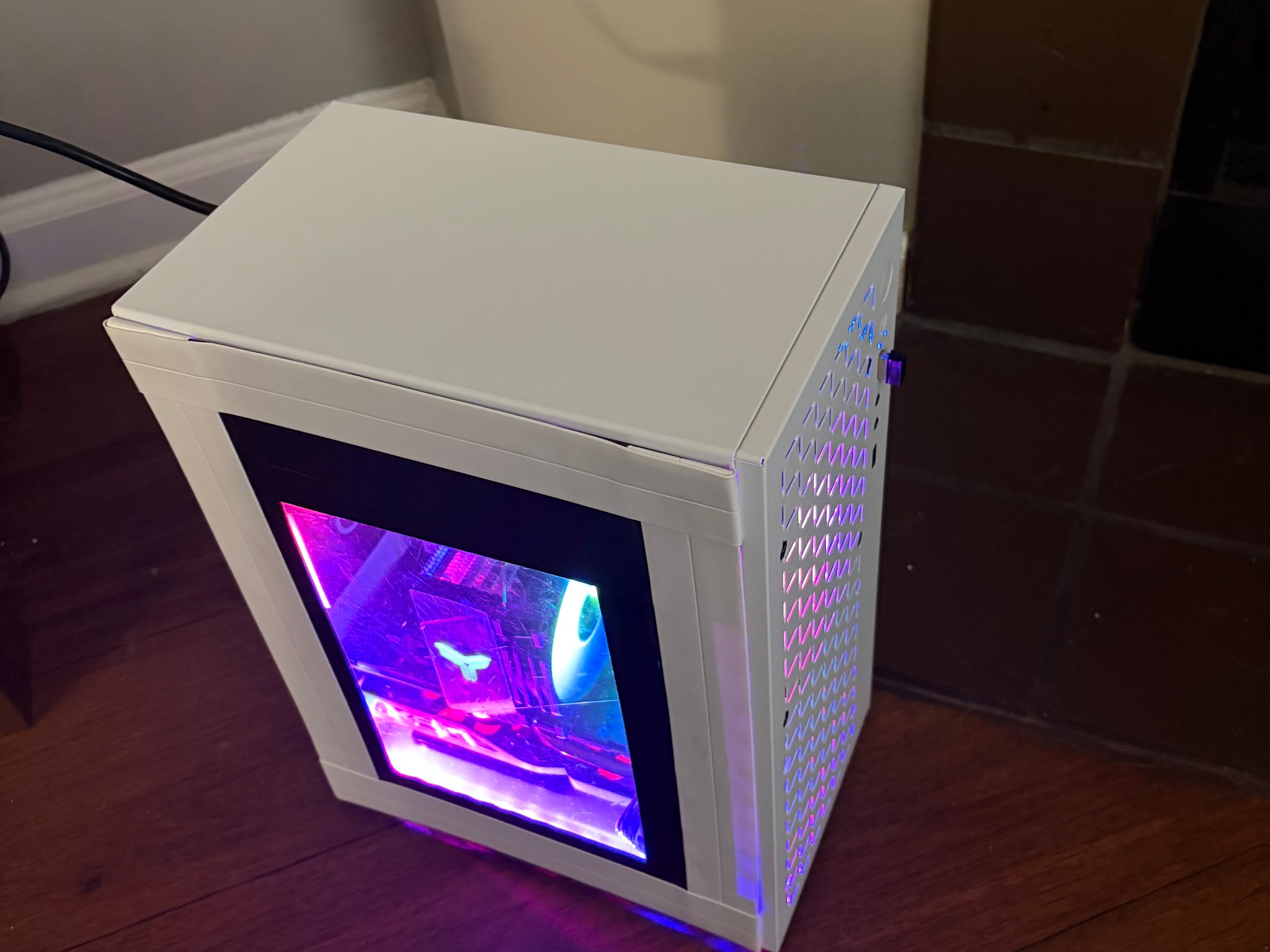 Gaming PC-Ryzen 7 1700-rx570-16gb ram