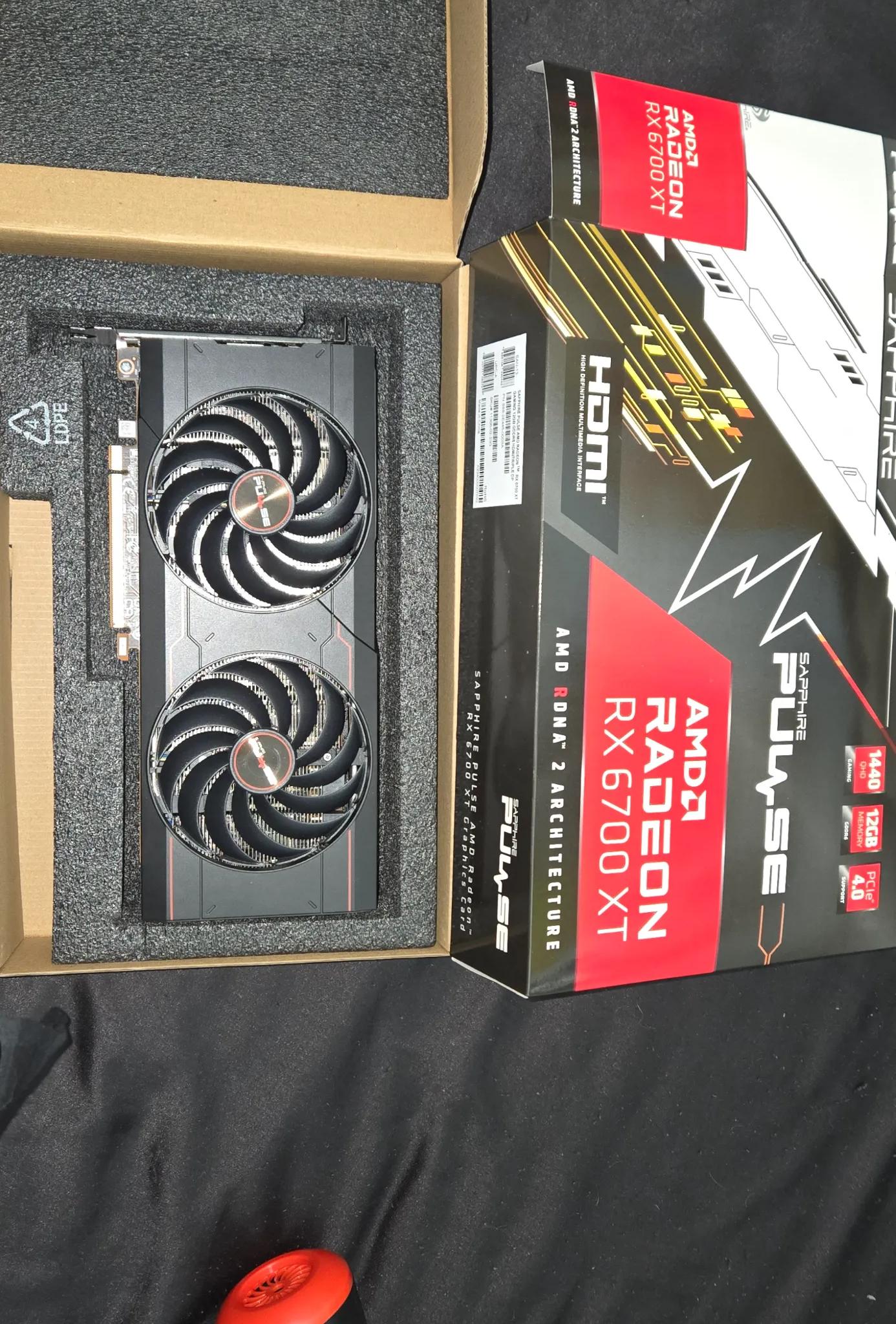 Sapphire pulse 6700xt 12gb