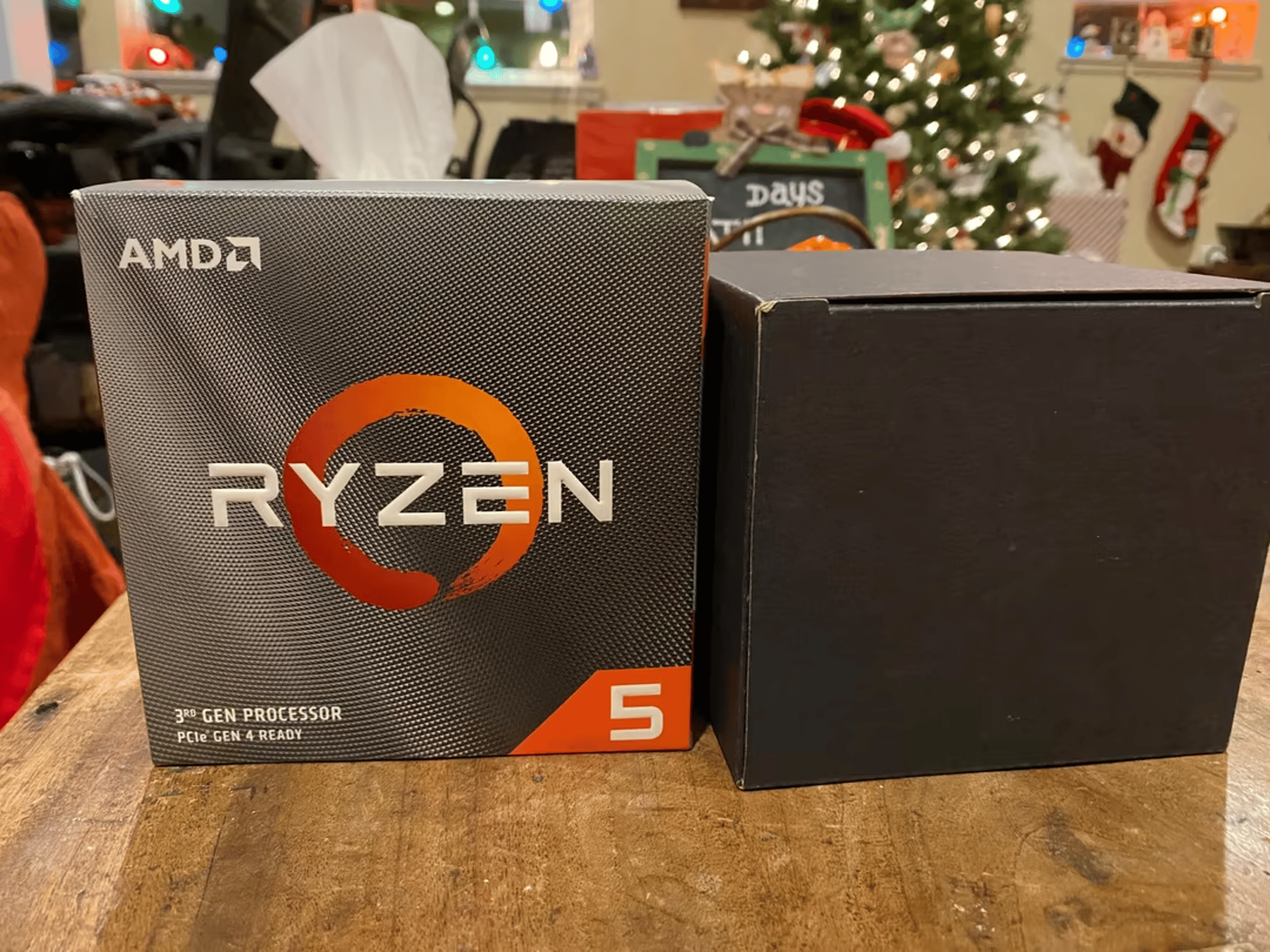 Ryzen 5 3600 6-Core + New AMD Wraith LED RGB Cooler - Excellent Condition