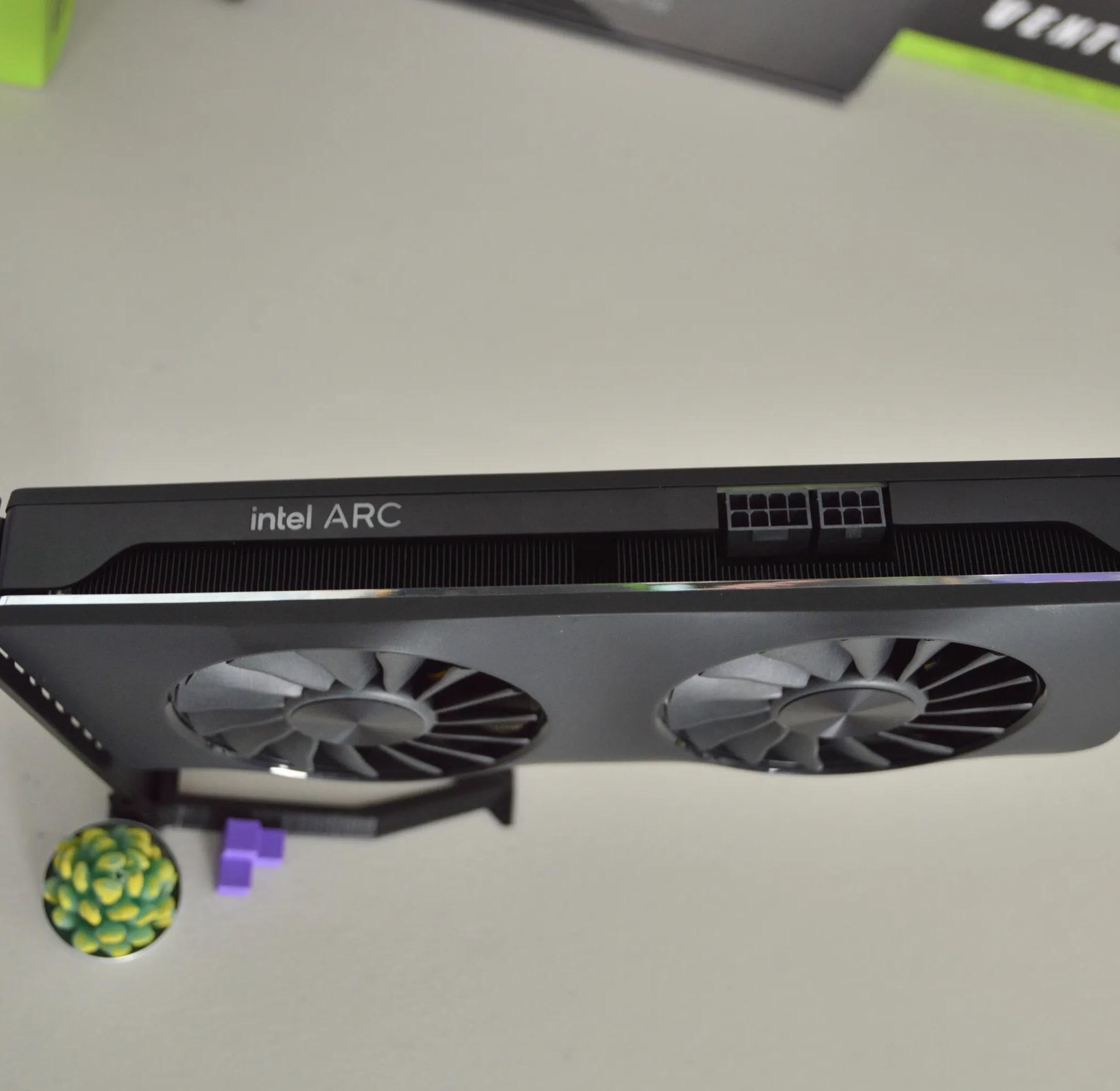 INTEL ARC A750 8GB Like New