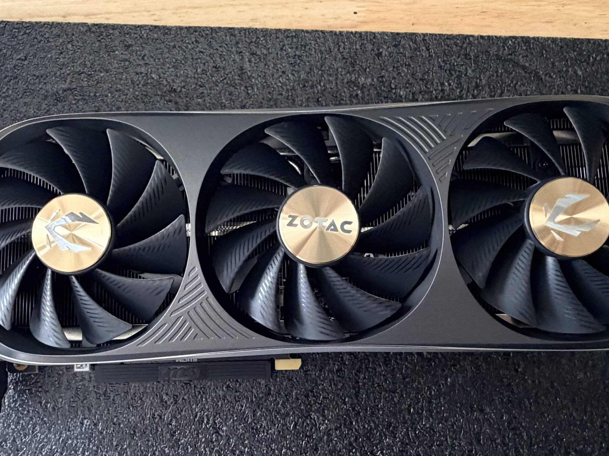 ZOTAC GAMING GeForce RTX 4070 Ti Trinity OC