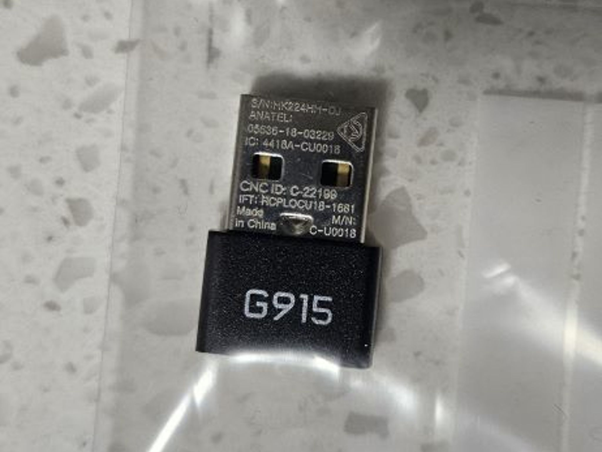 Logitech G915 LIGHTSPEED Wireless RGB Gaming Keyboard GL Clicky Switches - USED