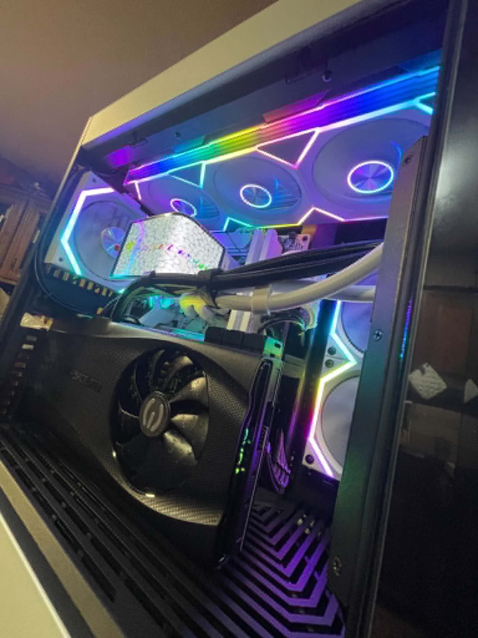 Hyte Y60 Custom Gaming intell PC Build