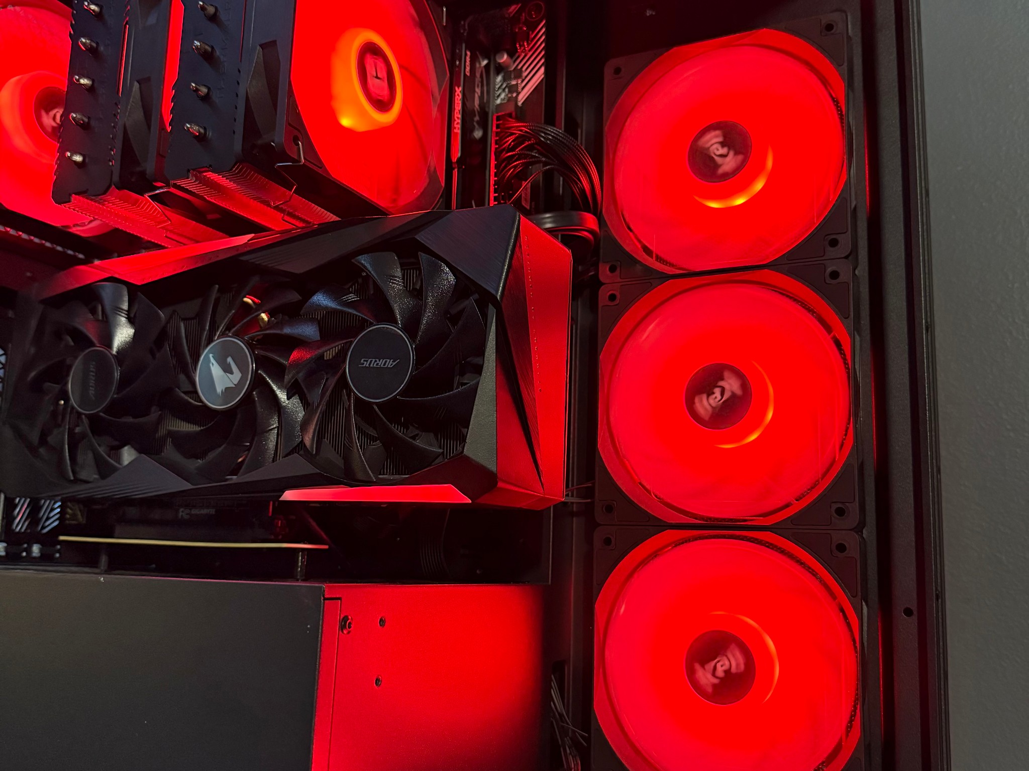 ⚡️Ryzen 5600X, RTX 3070, 32GB DDR4, 1TB SSD - Invader Gaming PC