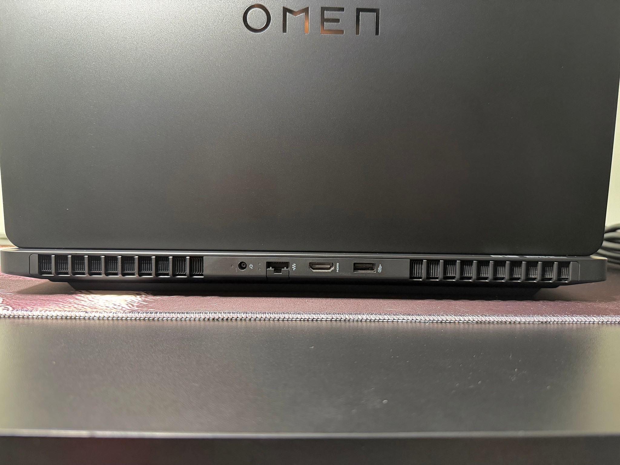 HP OMEN MAX RTX 5080 | Ryzen AI 9 HX 375 | 32GB ram | 1TB M.2 Laptop