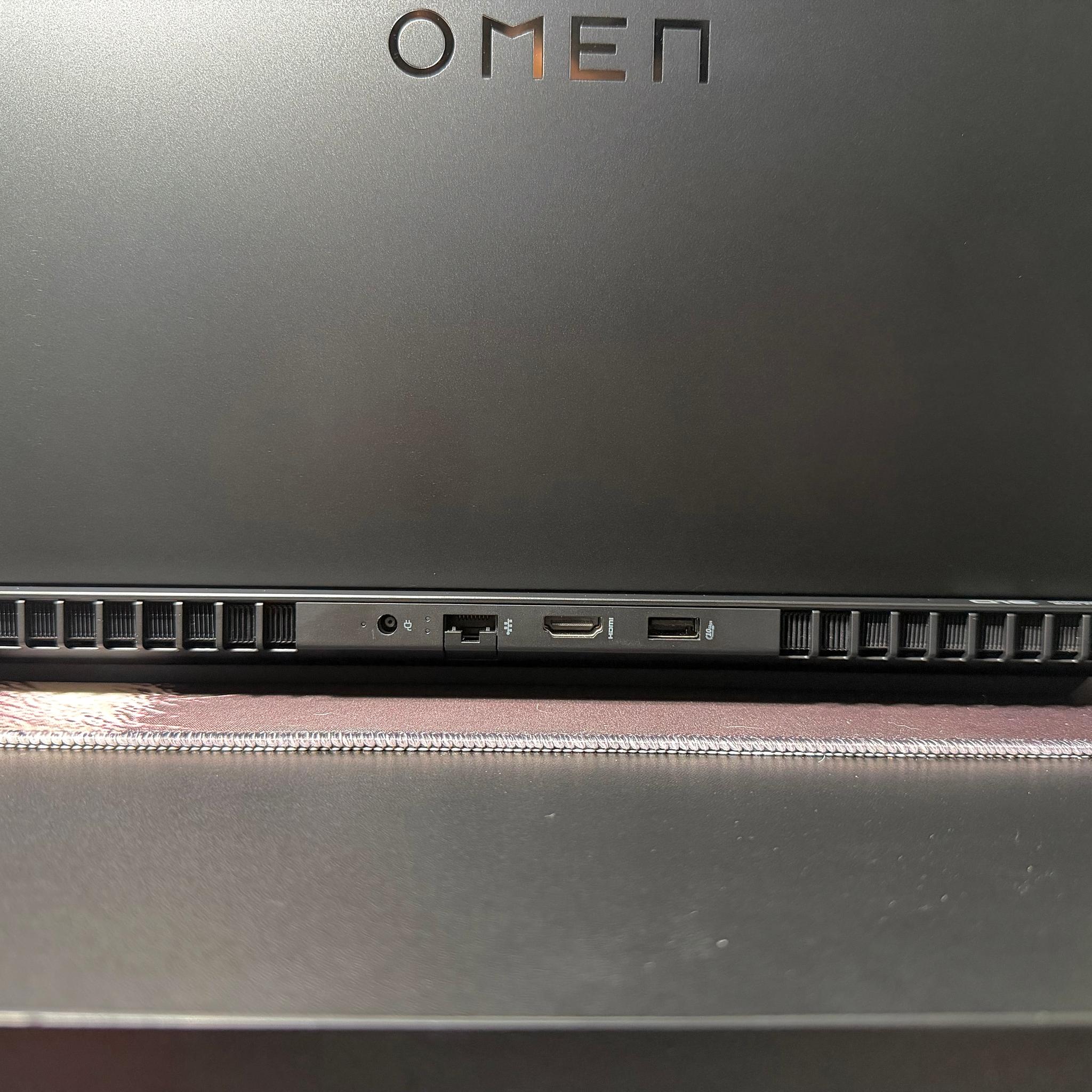 HP OMEN MAX RTX 5080 | Ryzen AI 9 HX 375 | 32GB ram | 1TB M.2 Laptop